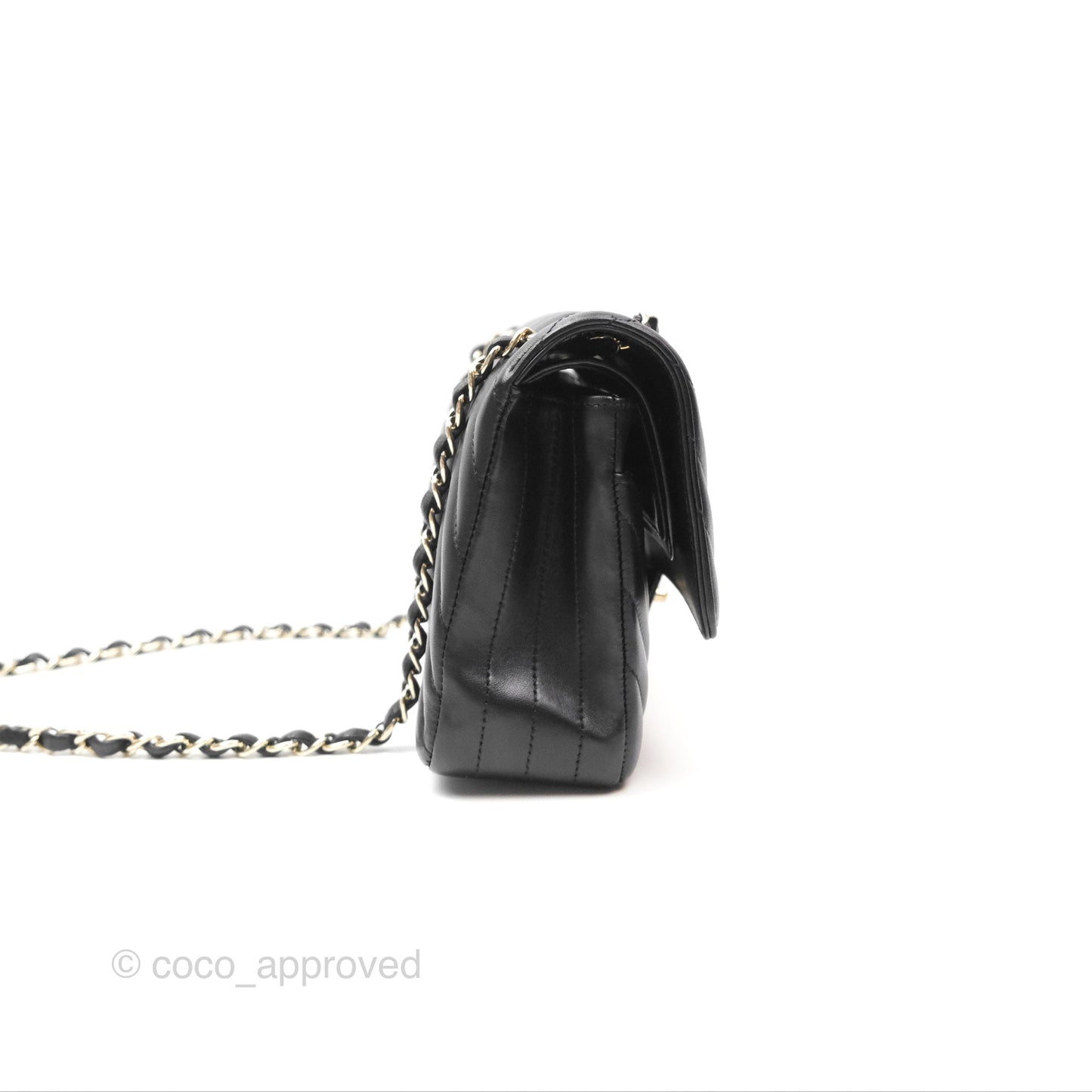 Chanel Classic M/L Medium Chevron Double Flap Black Lambskin Gold Hardware