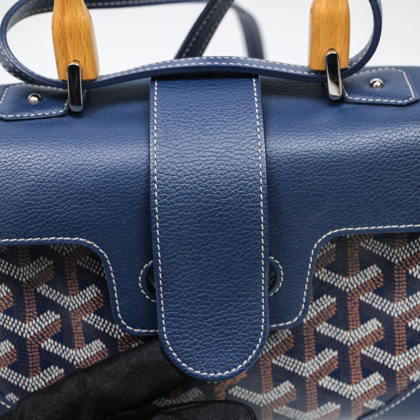 Goyard Saïgon Mini Bag Chevroches Calfskin Navy Silver Hardware