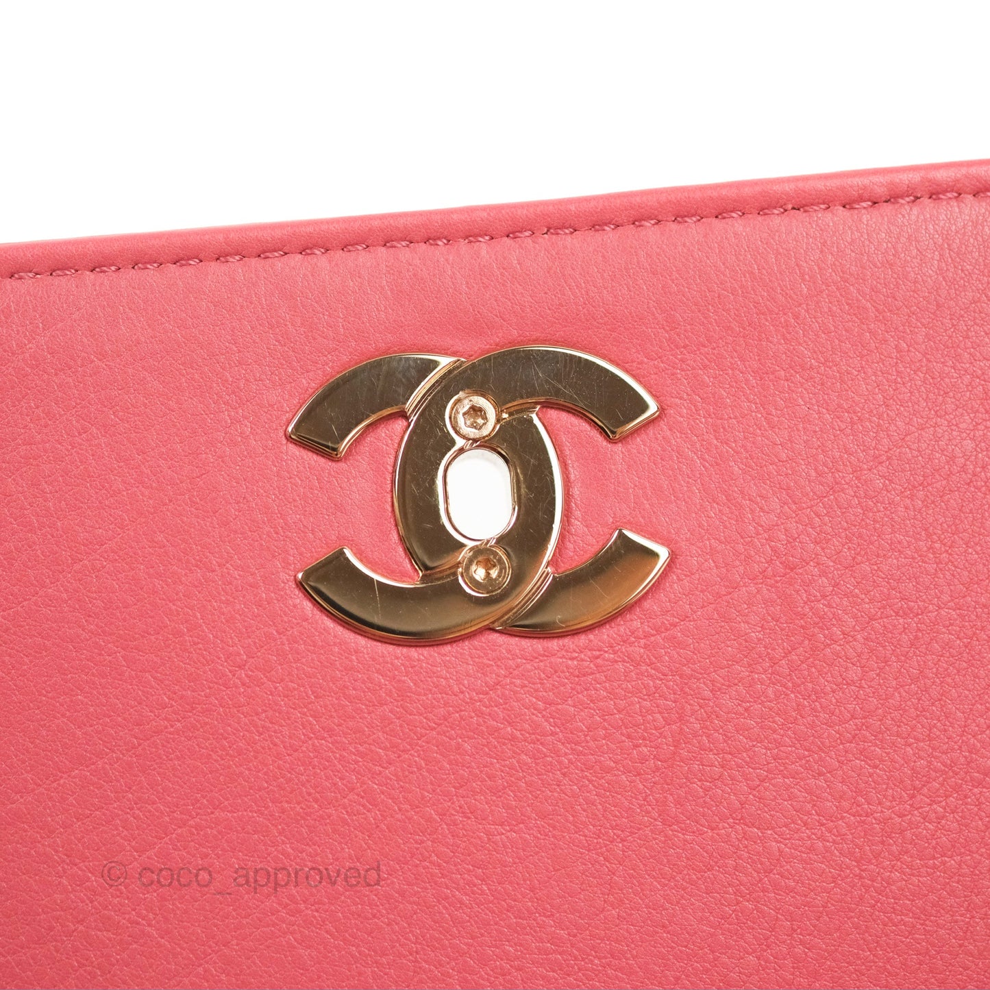 Chanel Small Flat Quilt Round Flap Bag Pink Calfskin Gold Hardware