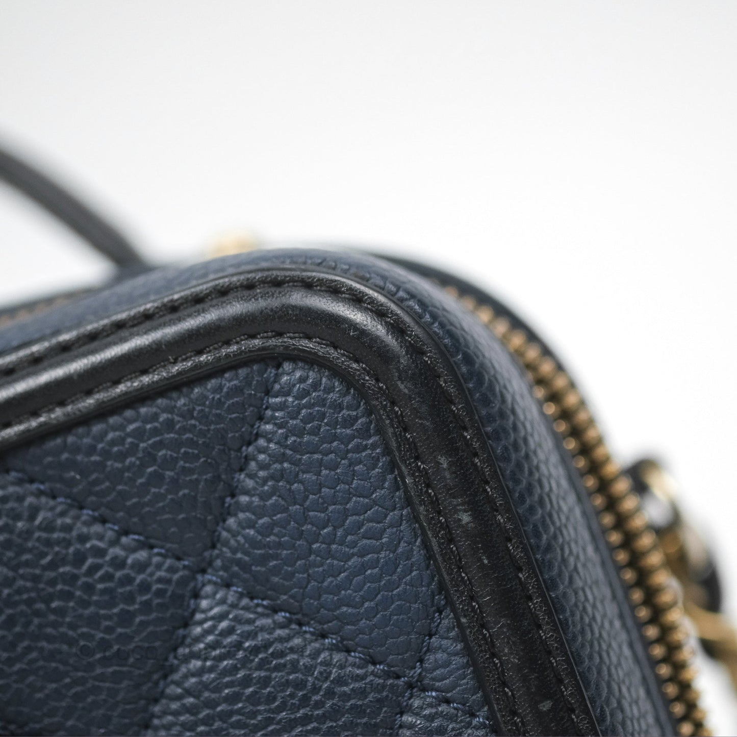 Chanel Quilted Small CC Filigree Vanity Case Navy Black Caviar Gold Hardware