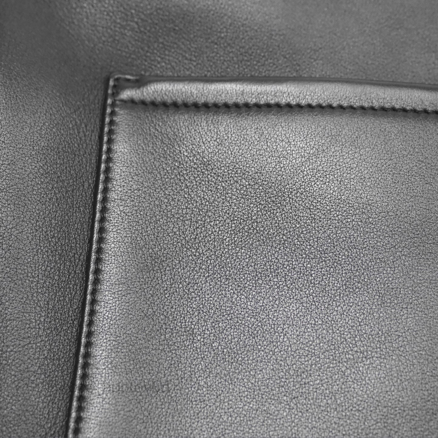 Chanel CC Zipped Shopping Tote Calfskin Gold Hardware
