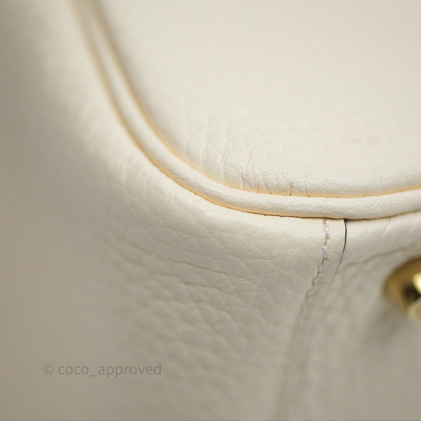 Hermès Mini Lindy 20 Nata I2 Clemence Gold Hardware