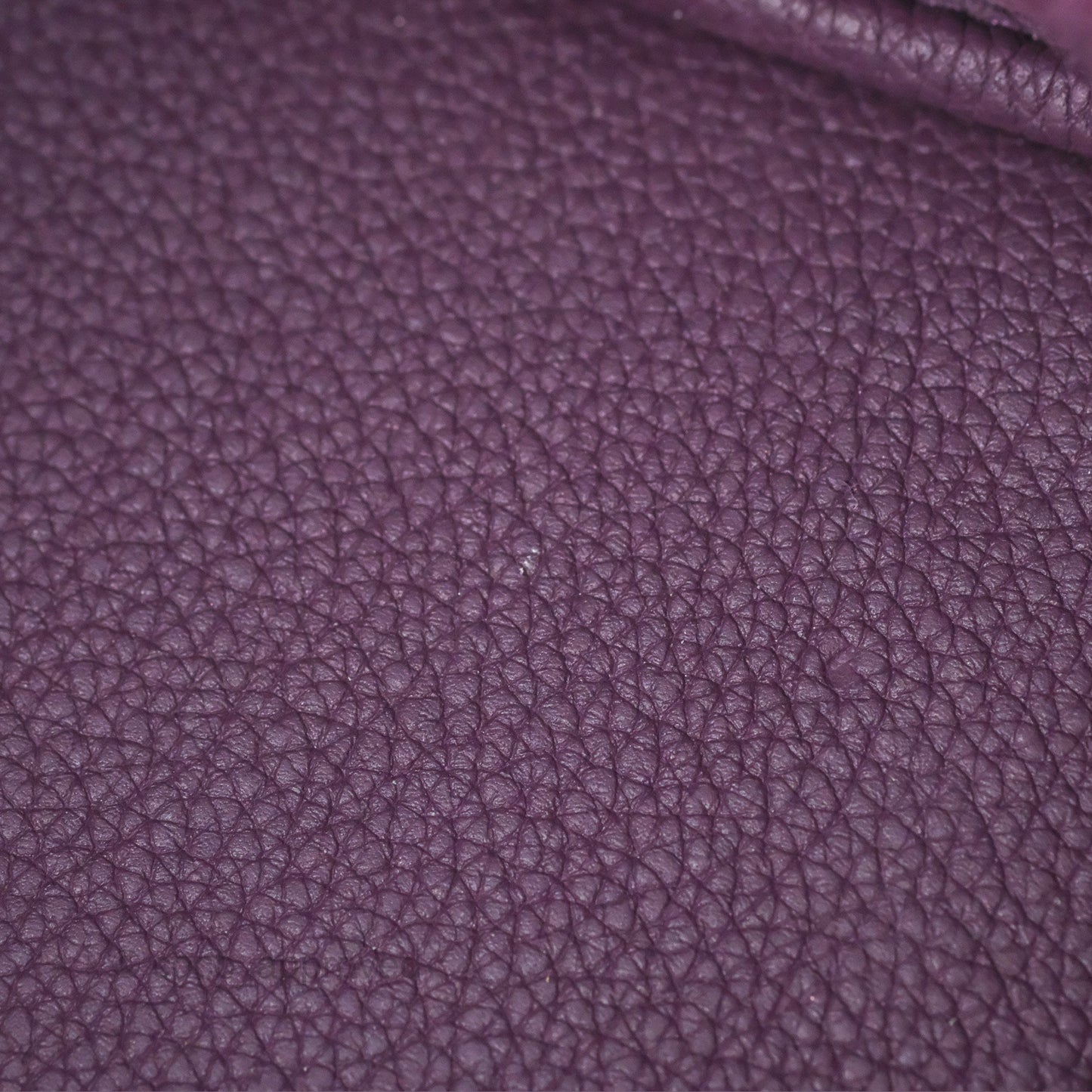 Hermès Picotin 22 Lock Cassis Taurillon Maurice Gold Hardware