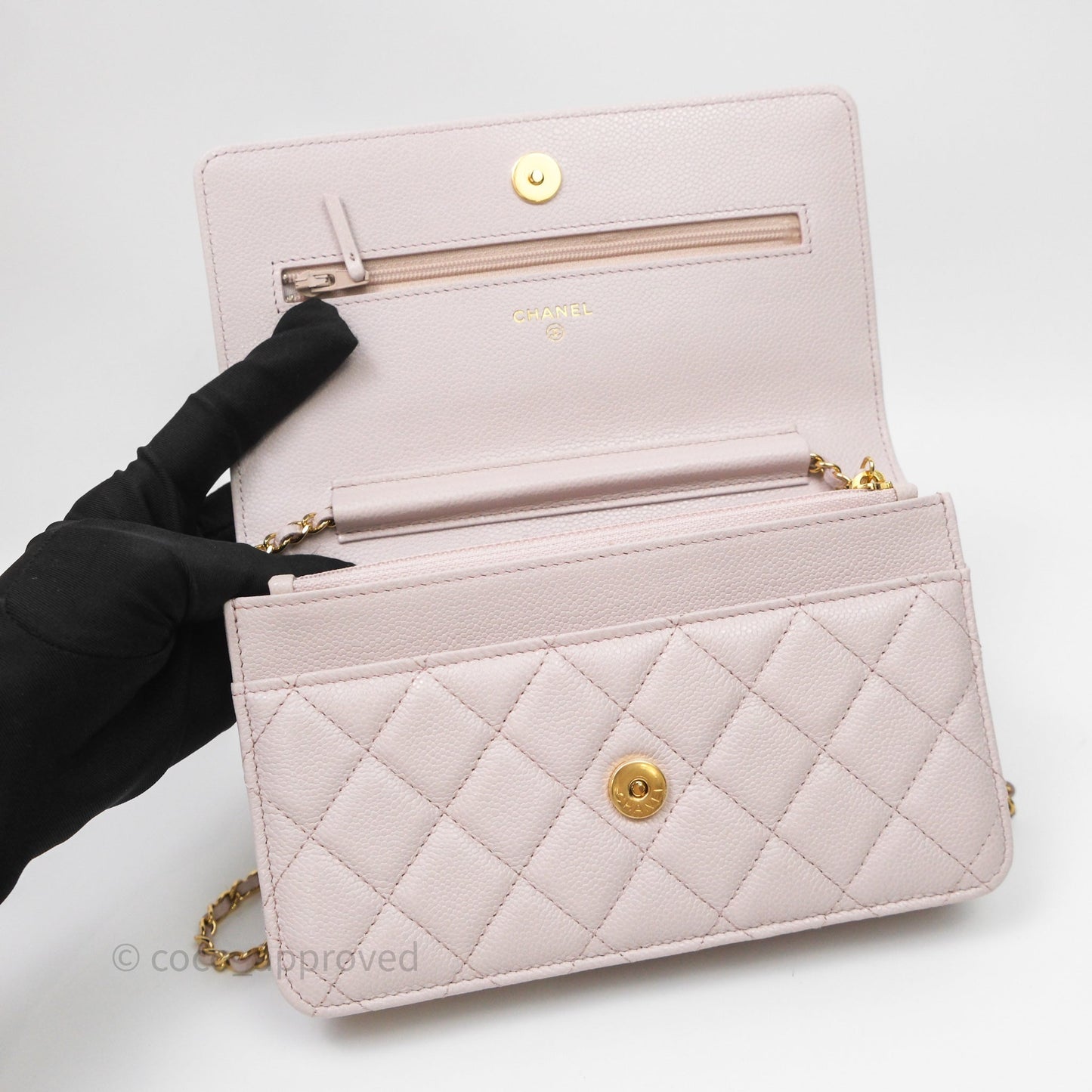 Chanel WOC Wallet On Chain CC Coco Chain Quilted Lilac Caviar Gold Hardware