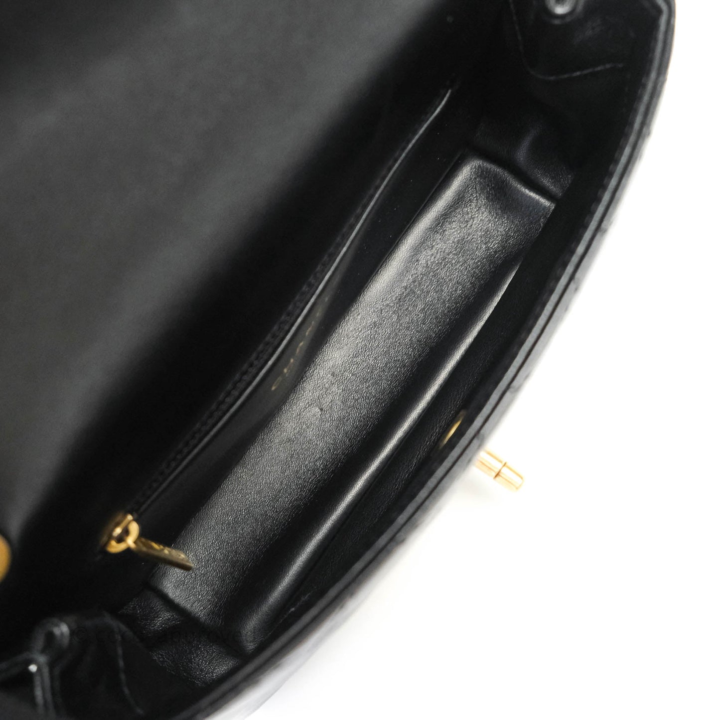 Chanel Leather Entwined Chain Bag Black Shiny Lambskin Aged Gold Hardware
