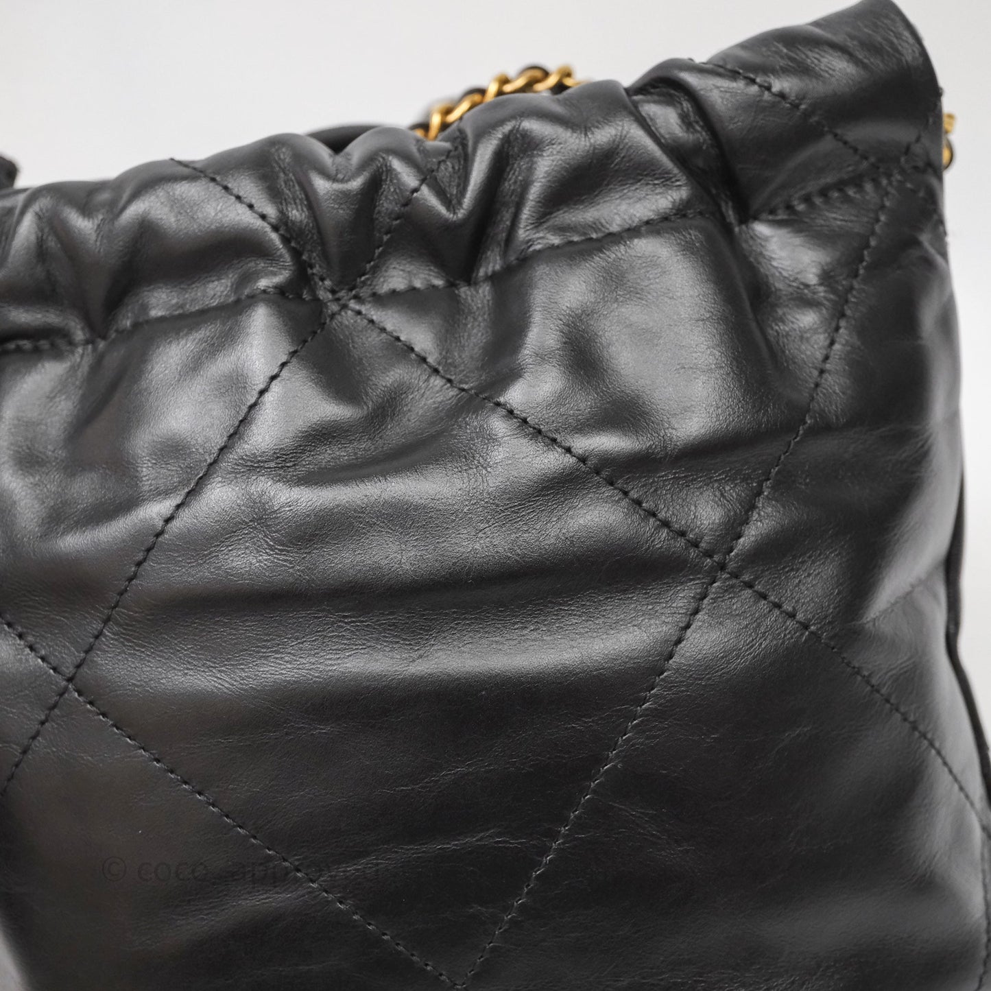 Chanel 22 Mini Bag Black Crumpled Calfskin Aged Gold Hardware