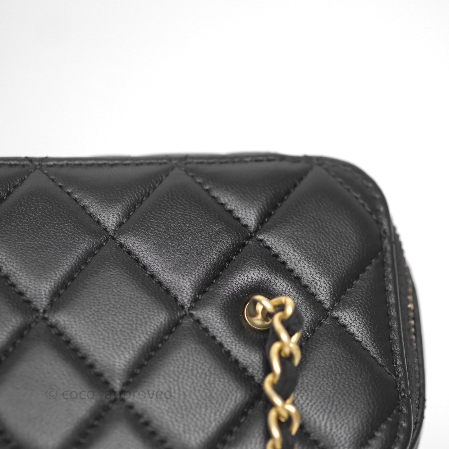 Chanel Vanity With Pearl Crush Chain Black Lambskin Aged Gold Hardware