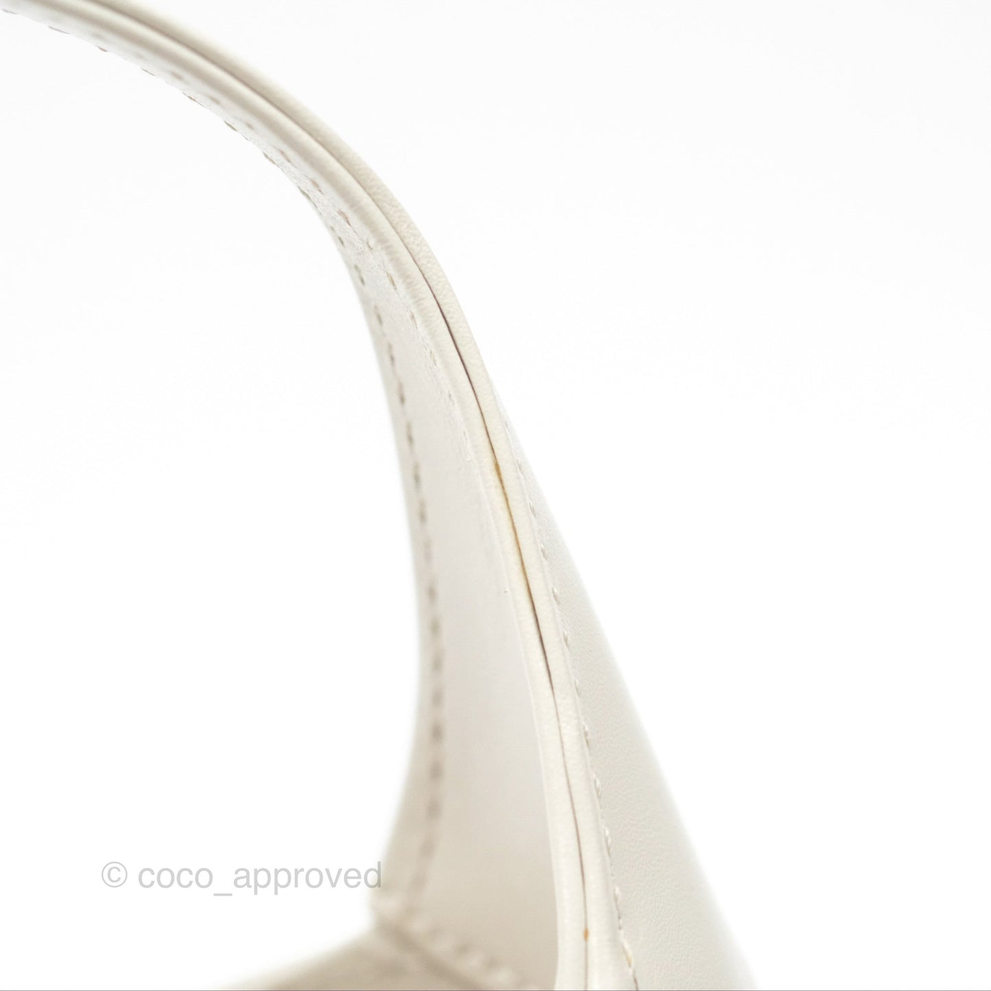 Gucci Jackie 1961 White Mini Shoulder Bag Gold Hardware