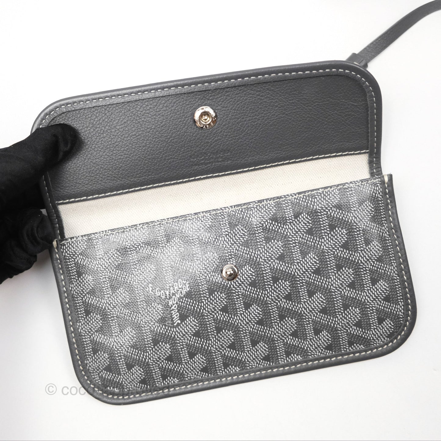 Goyard St Louis Tote PM ⁣⁣⁣⁣⁣⁣⁣⁣⁣⁣⁣⁣⁣⁣⁣⁣⁣⁣⁣⁣Grey
