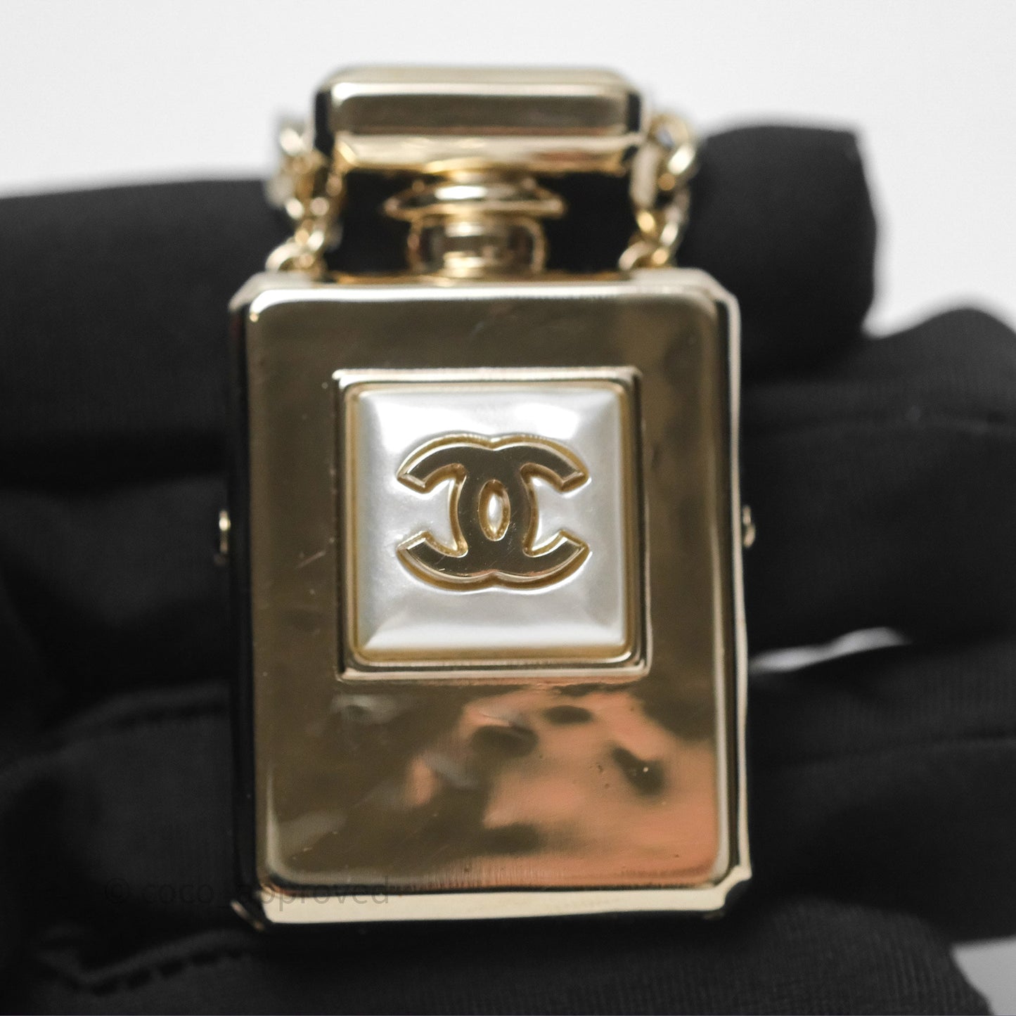 Chanel CC Metal Pearl Perfume Bottle Locket Necklace Gold Tone