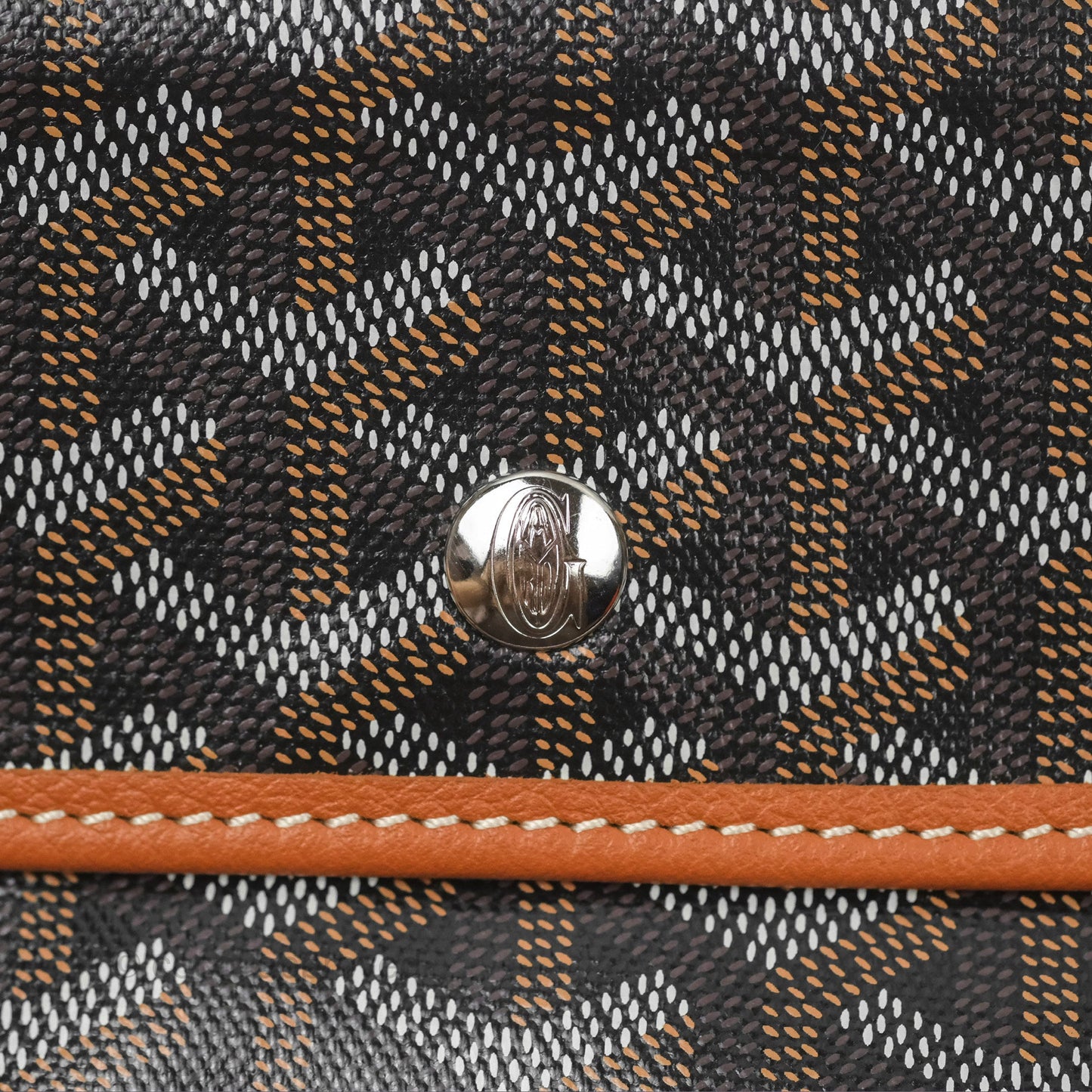 Goyard Saint Louis Tote PM⁣⁣⁣⁣⁣⁣⁣⁣⁣⁣⁣⁣⁣⁣⁣⁣⁣⁣⁣⁣ Black/Tan
