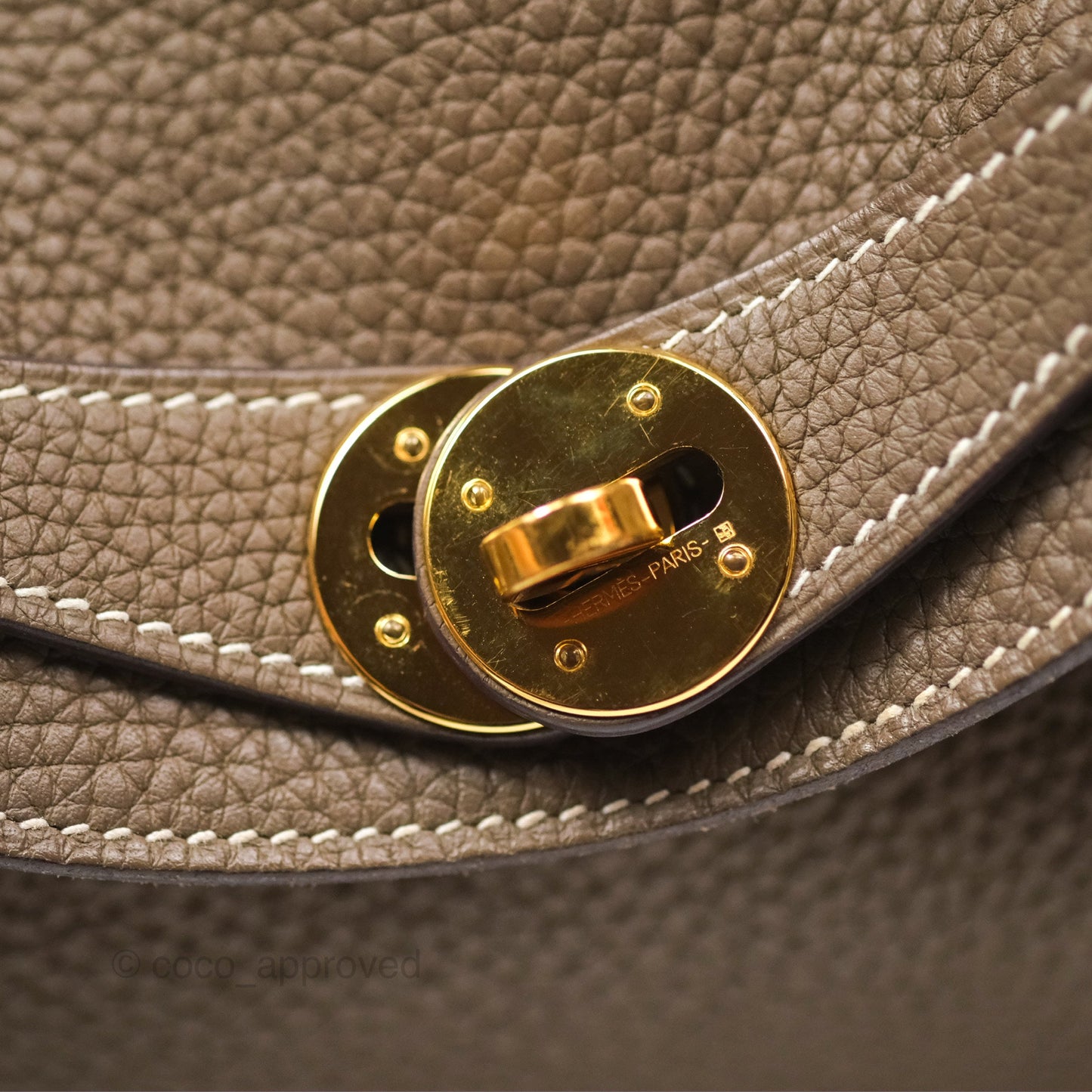 Hermès Lindy 26 Etoupe 18 Taurillion Clemence Gold Hardware