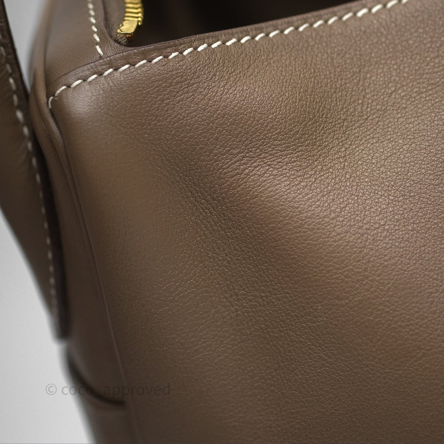 Hermès Lindy 30 Etoupe 18 Swift Gold Hardware