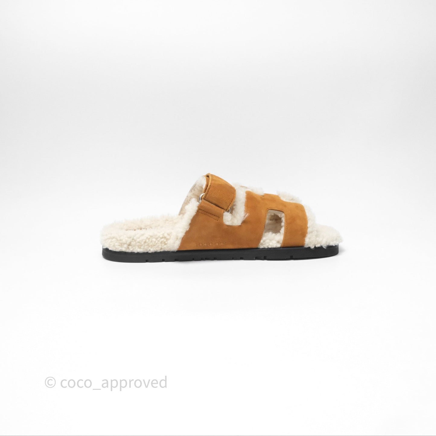 Hermès Chypre Sandal Shearling Beige Kraft / Ecru Goatskin Size 39.5