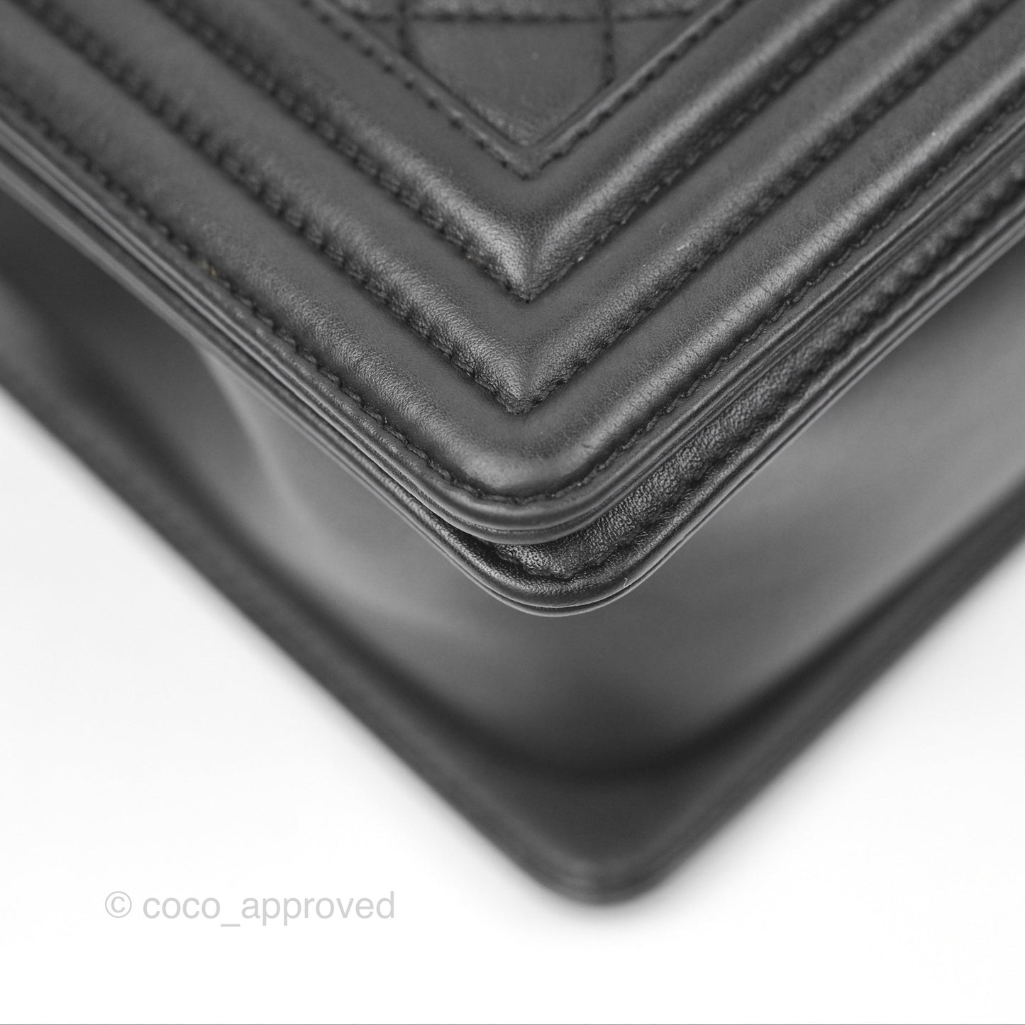 Chanel Quilted Medium Boy Black Calfskin Ruthenium Hardware