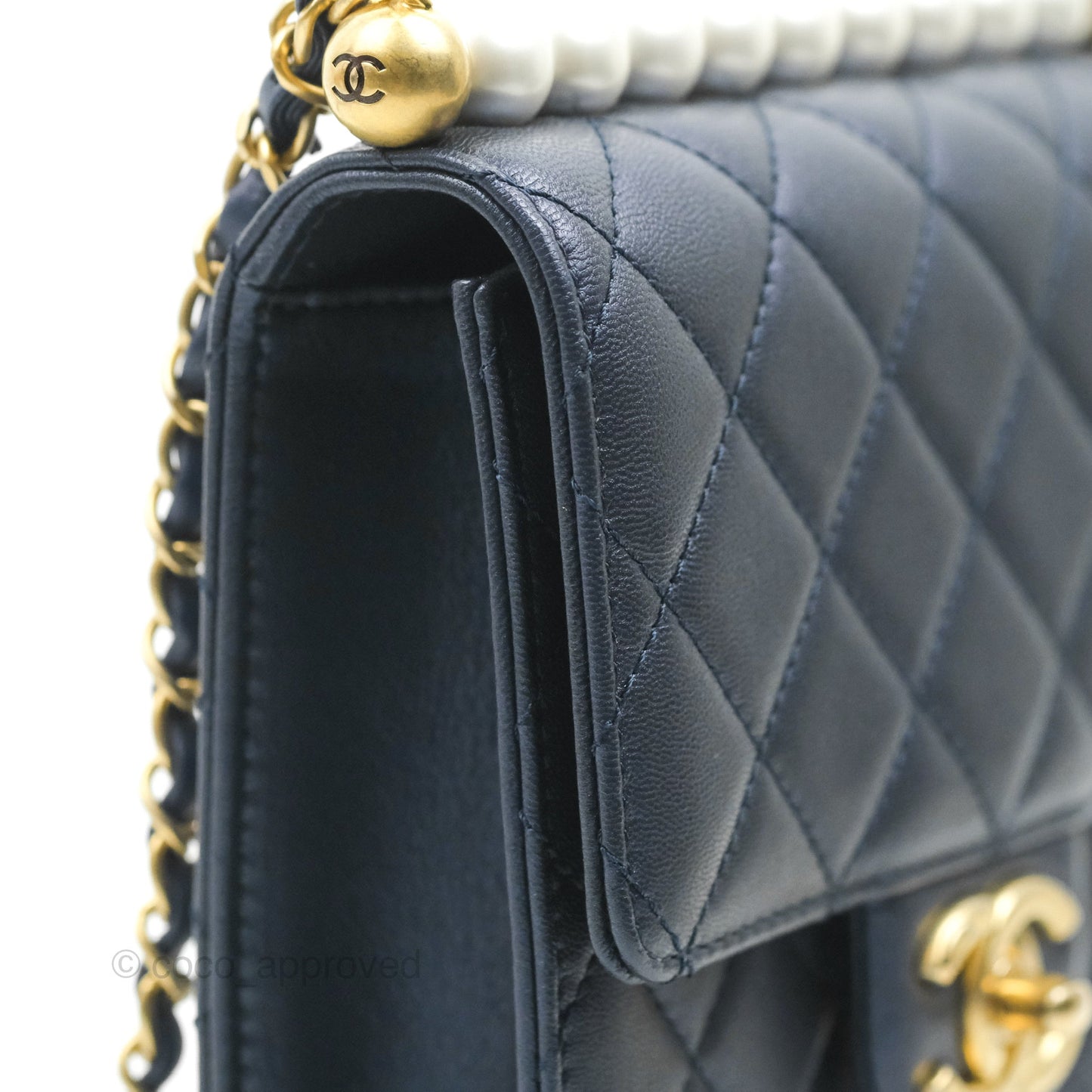 Chanel Quilted Chic Pearls Flap Iridescent Navy Lambskin Aged Gold Hardware