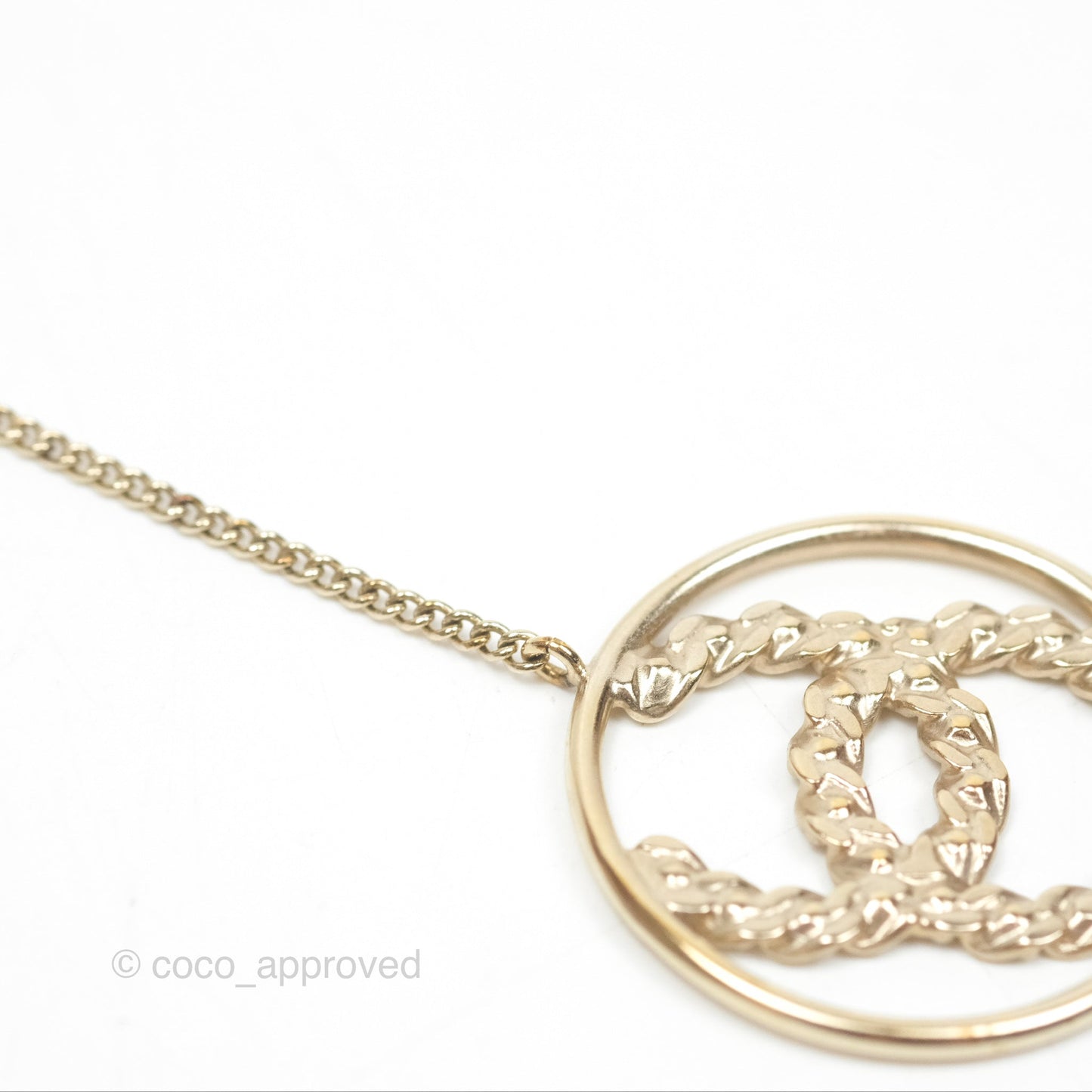 Chanel Round CC Necklace Gold Tone 19P