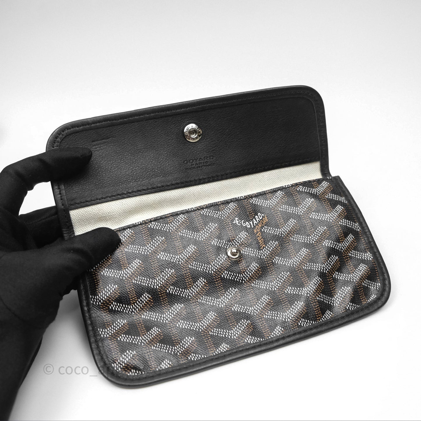 Goyard Saint Louis Black Goyardine Canvas PM⁣⁣⁣⁣⁣⁣⁣⁣⁣⁣⁣⁣⁣⁣⁣⁣