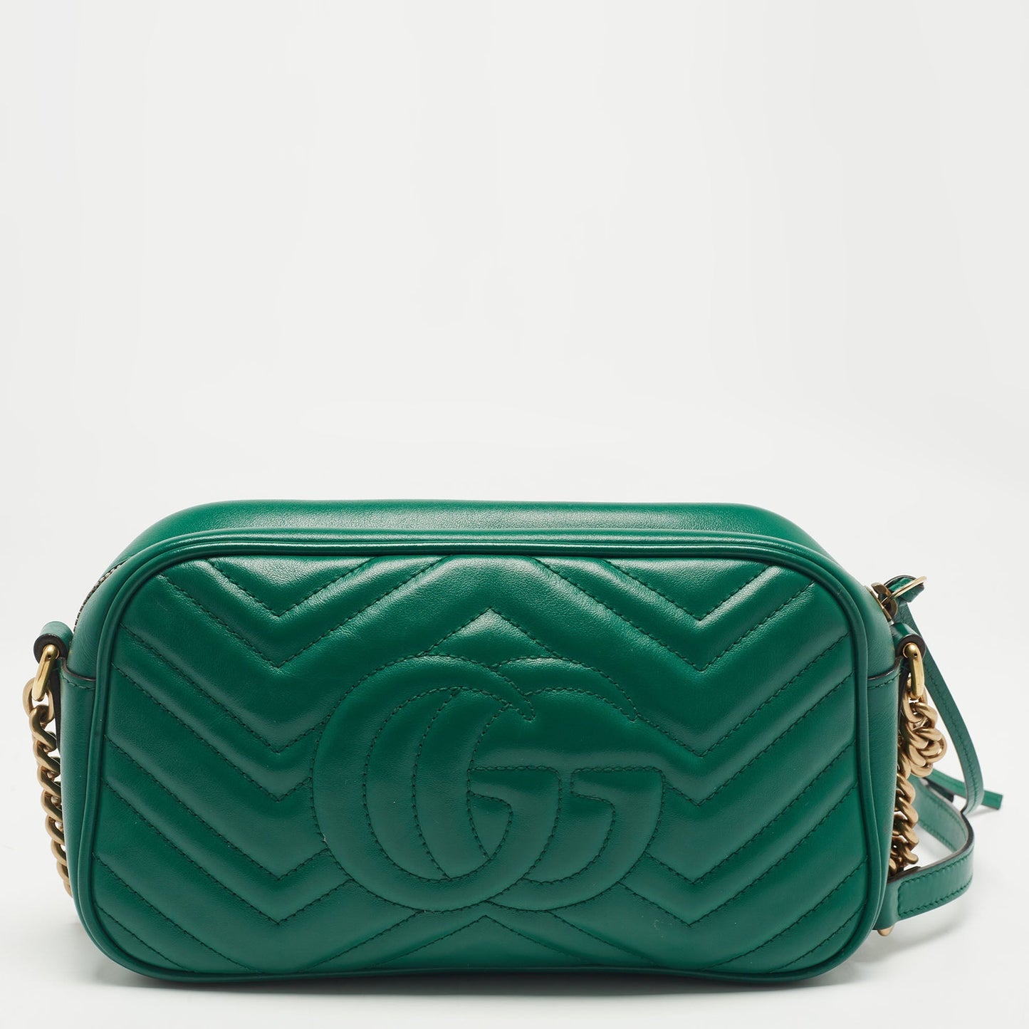 Luxury Gucci Trending 2025 Green Matelass&eacute; Leather Small Gg Marmont Shoulder Bag..