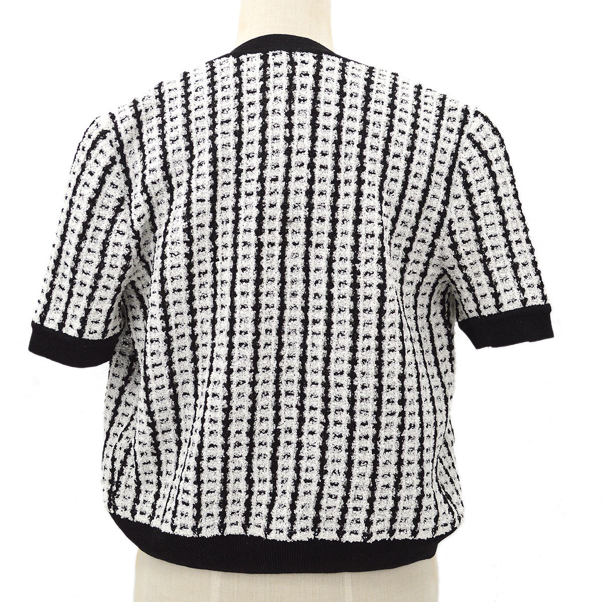Luxury Chanel 1997 Spring CC-button bouclé top and cardigan twinset #42
