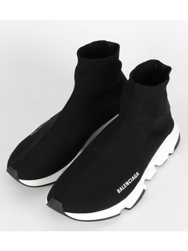 Luxury Balenciaga Speedrunner 42 270