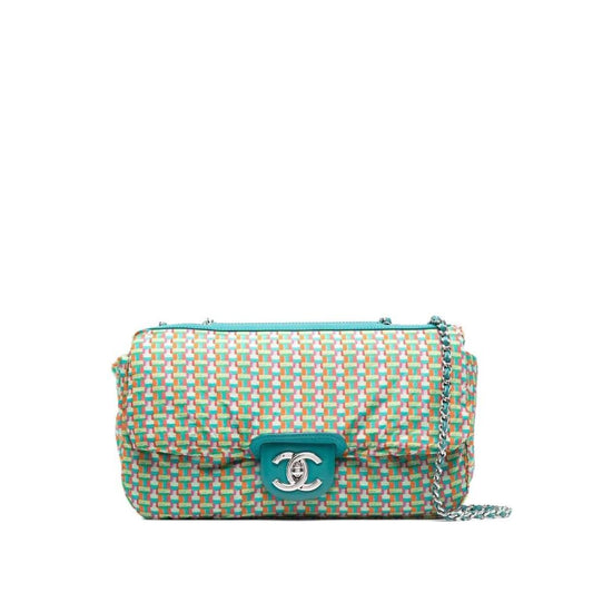 Luxury Chanel Luxury Chanel Quilted Shoulder Bag