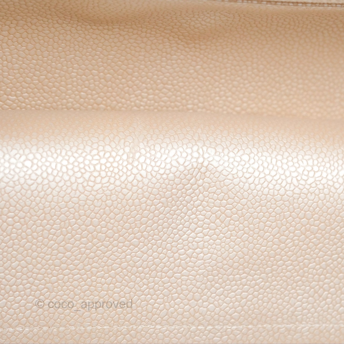 Chanel Classic M/L Medium Flap Quilted Pearly Ivory Beige Caviar Matte Gold Hardware 12P