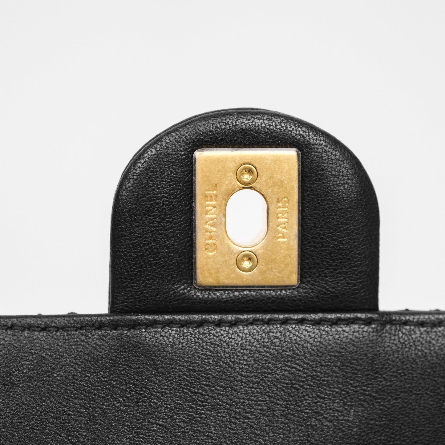 Chanel Small Chic Pearls Flap Quilted Black Goatskin Aged Gold Hardware