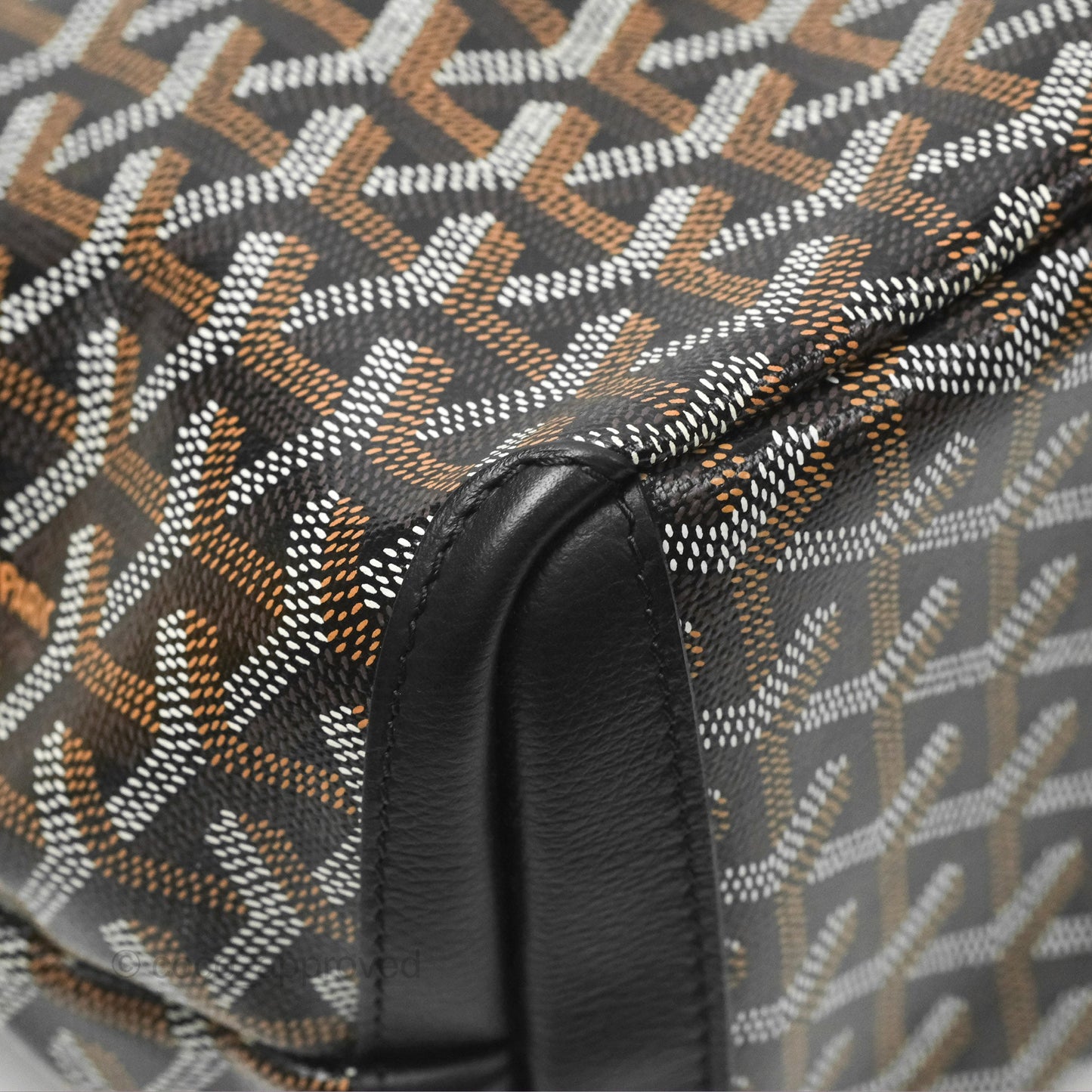 Goyard Artois Goyardine Canvas PM⁣⁣⁣⁣⁣⁣⁣⁣⁣⁣⁣⁣⁣⁣⁣⁣⁣⁣⁣⁣ Black