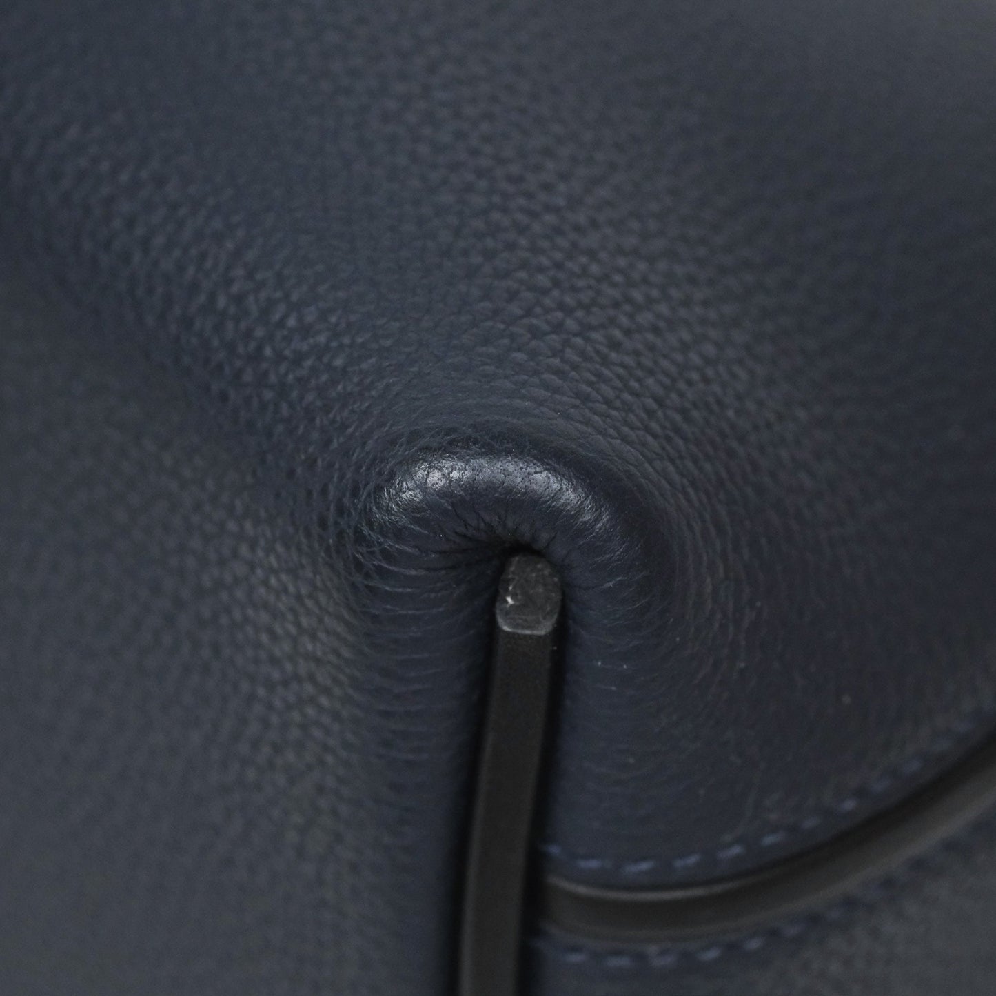 Hermès 24/24 29 Bleu Nuit 2Z / Noir Black 89 Togo/Swift Palladium Hardware