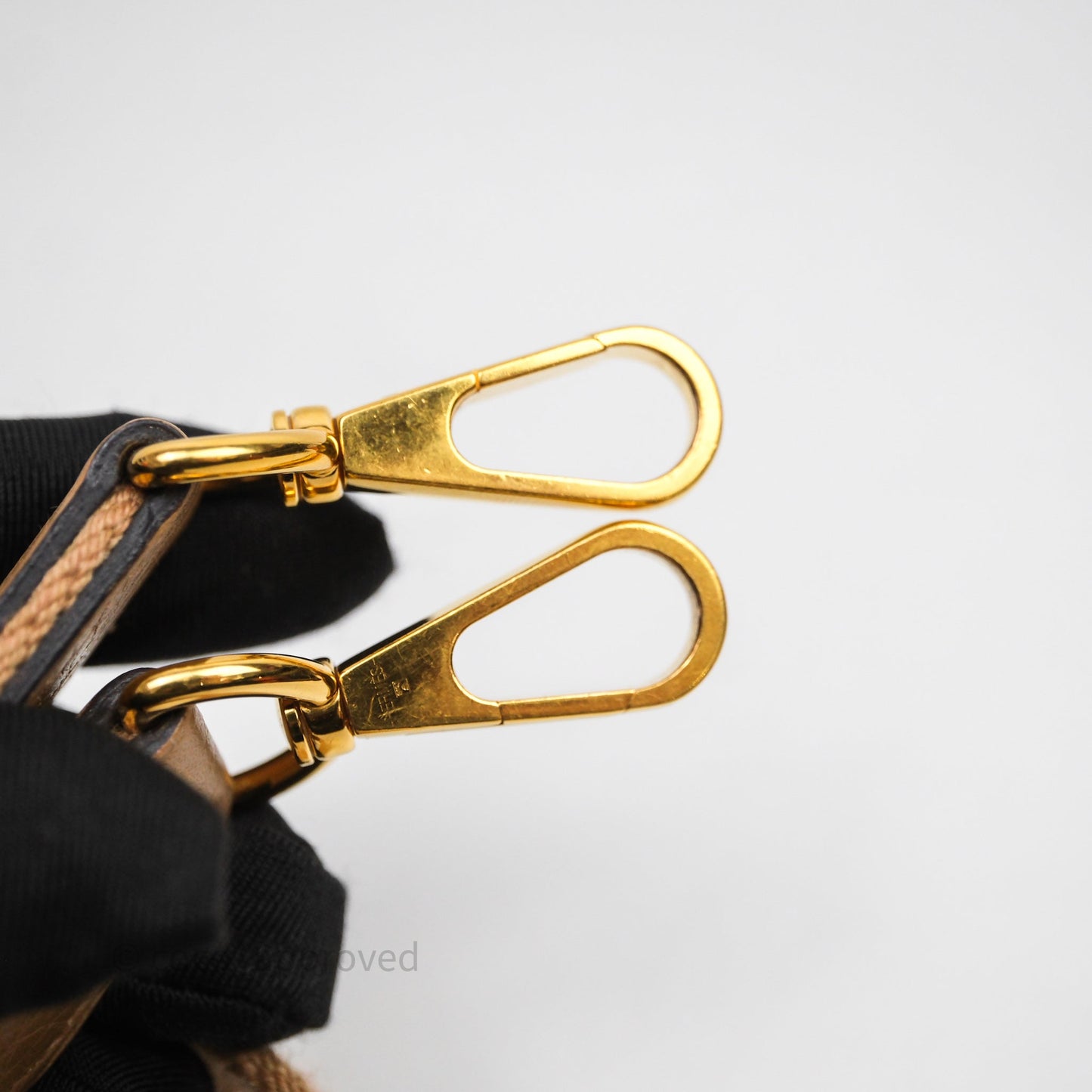 Hermès Mini Evelyne 16 Chai 0M Clemence Gold Hardware