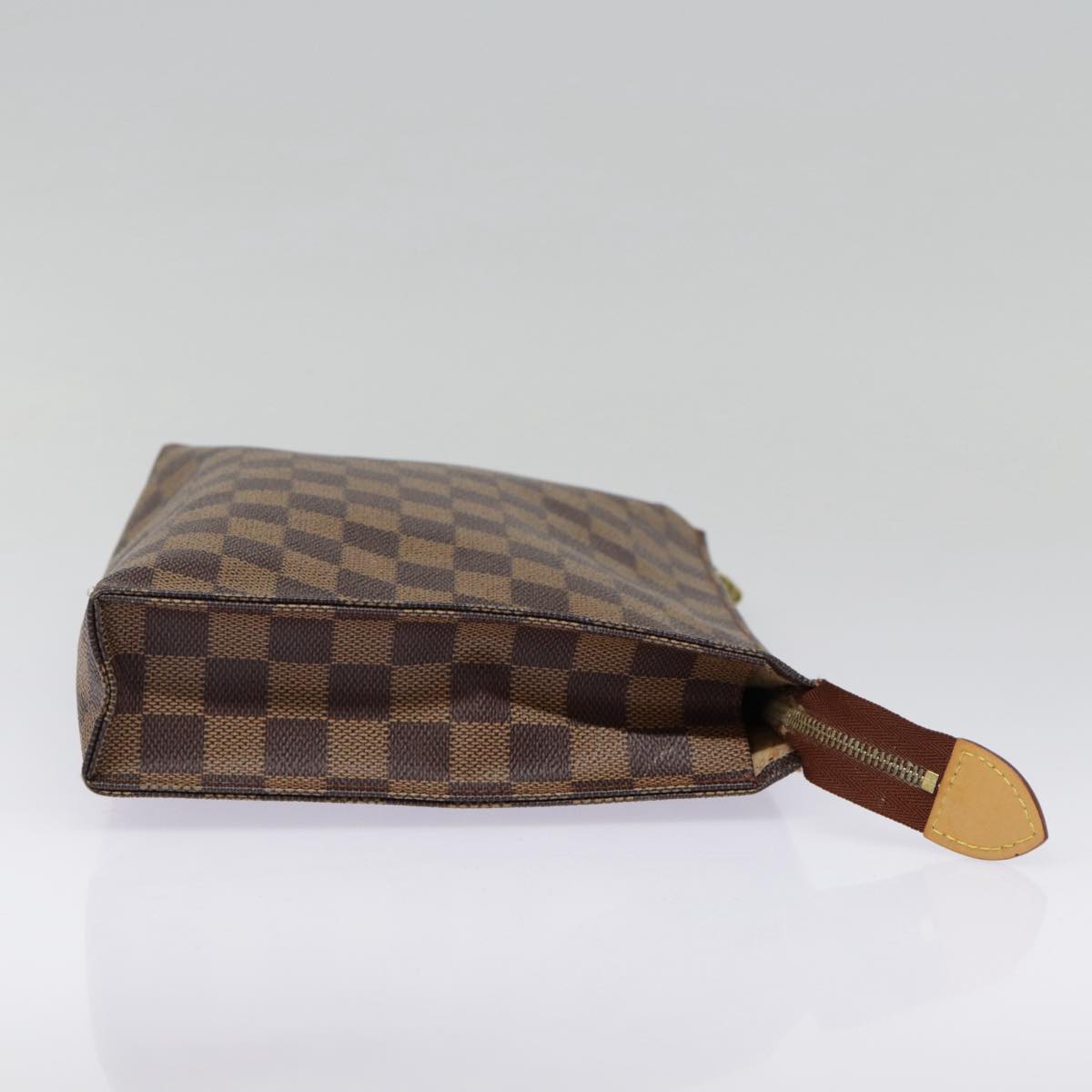 LOUIS VUITTON Damier Ebene Poche Toilette 26 Pouch N47543 LV 90357
