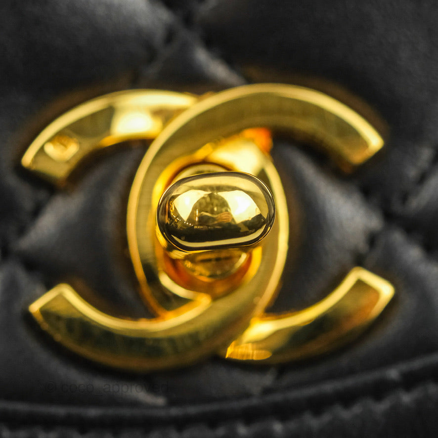 Chanel Vintage Round Flap Bag Quilted Lambskin Gold Hardware