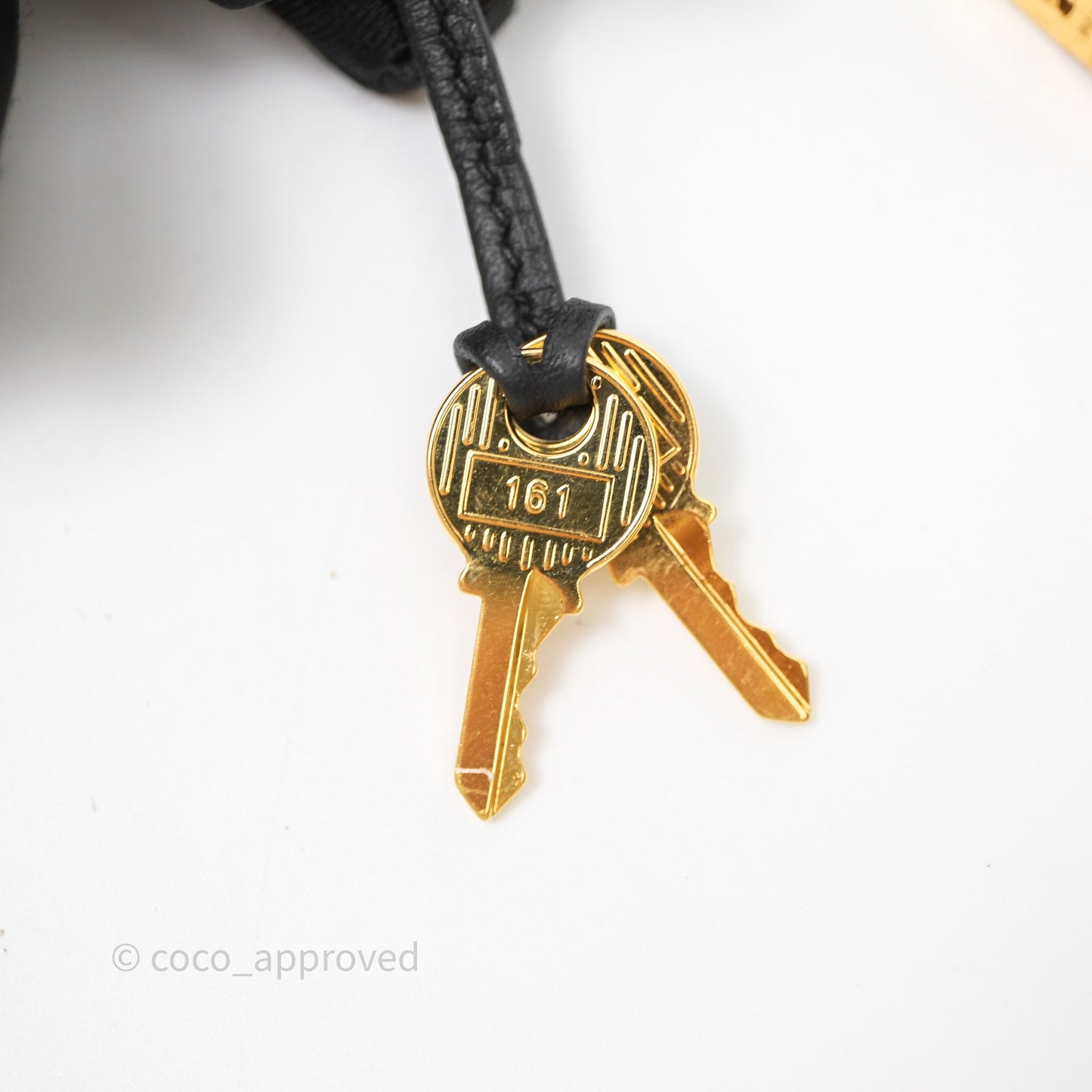Hermès Kelly 28 Black Epsom Gold Hardware