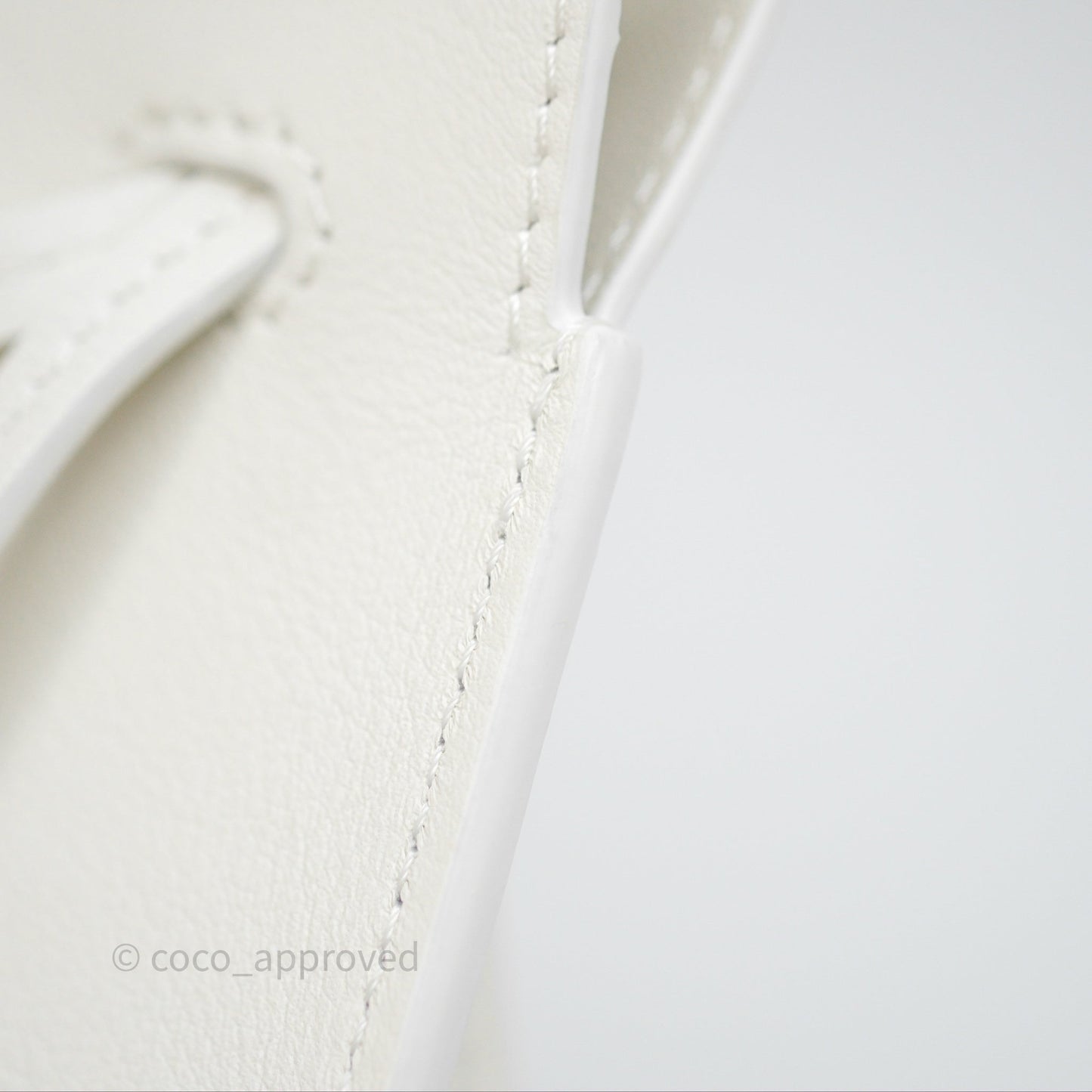 Loewe Dice Pocket in Classic Calfskin White