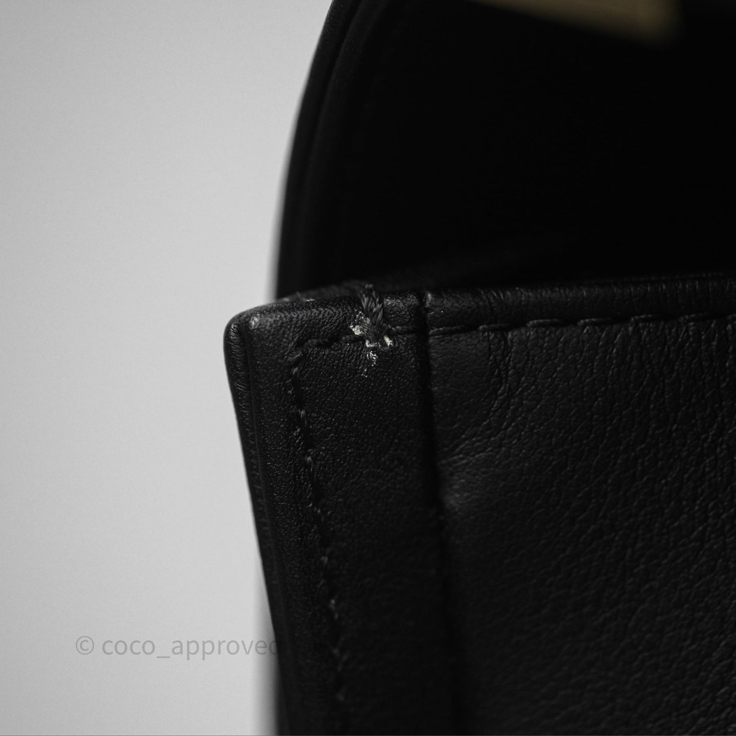 Chanel Medium Boy Chevron Black Calfskin Gold Hardware
