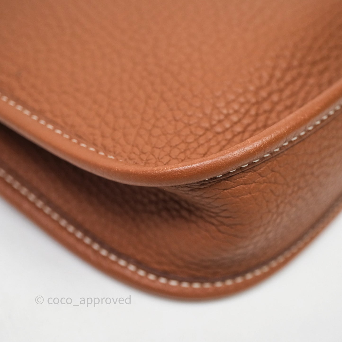 Hermès Mini Evelyne 16 Gold Clemence Gold Hardware