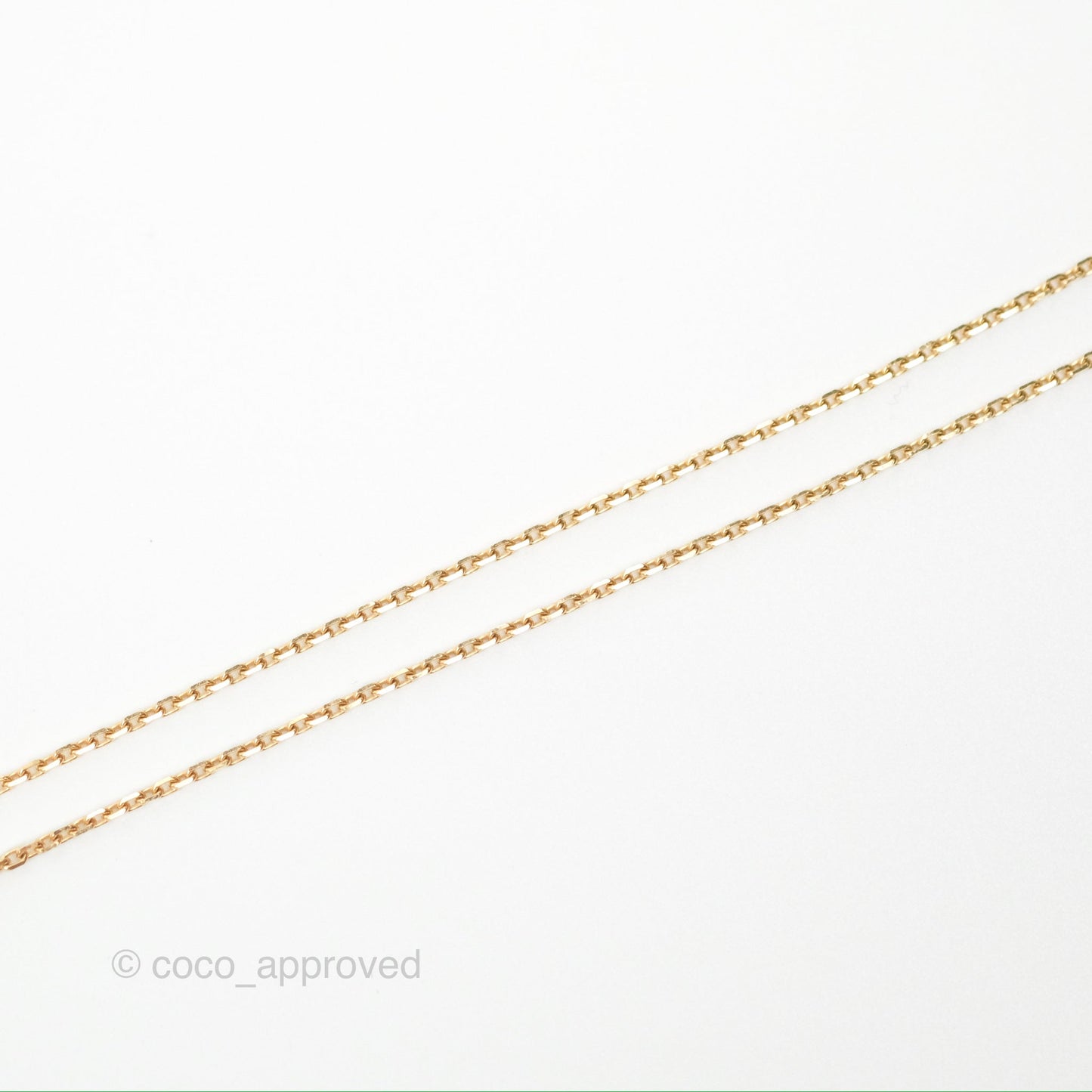 Van Cleef & Arpels Vintage Alhambra Pendant 18K Yellow Gold Guilloche