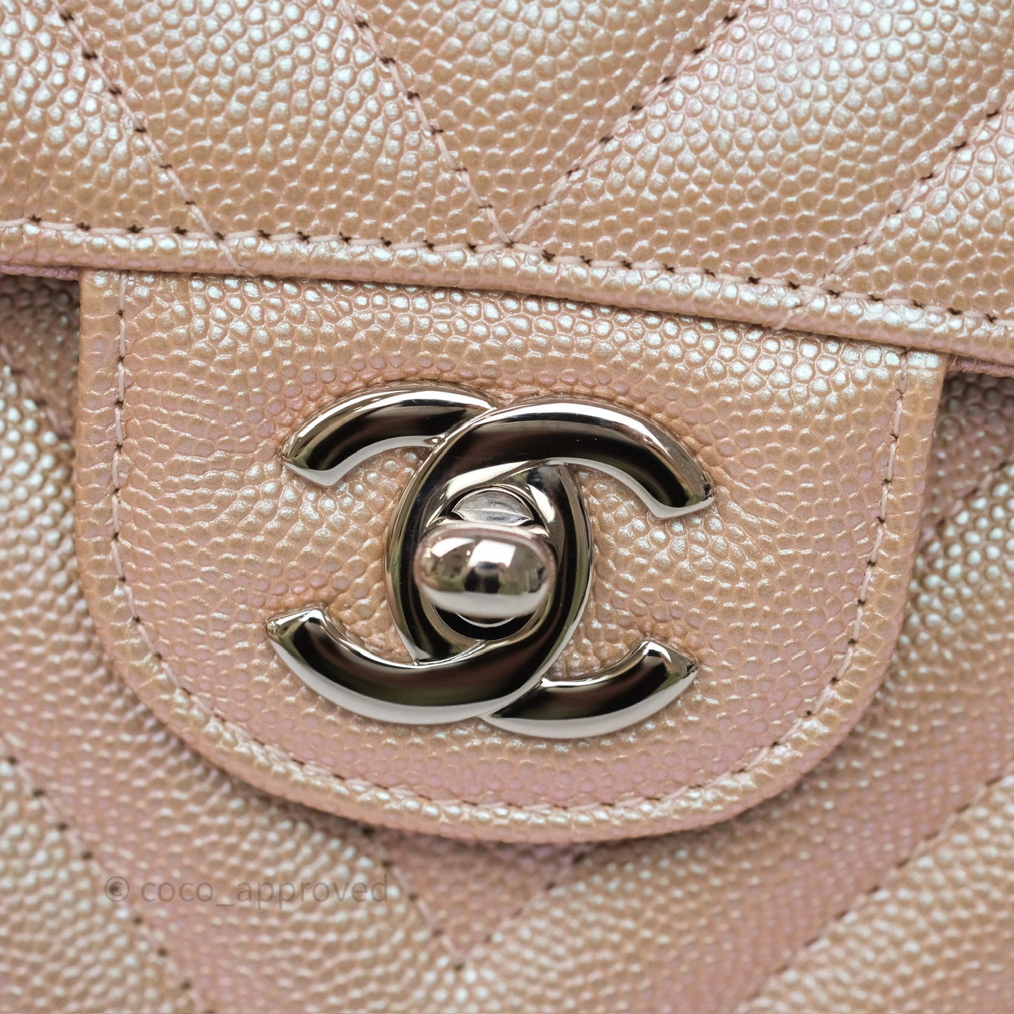 Chanel Classic Medium Double Flap Chevron Iridescent Rose Gold Pink Caviar 17B