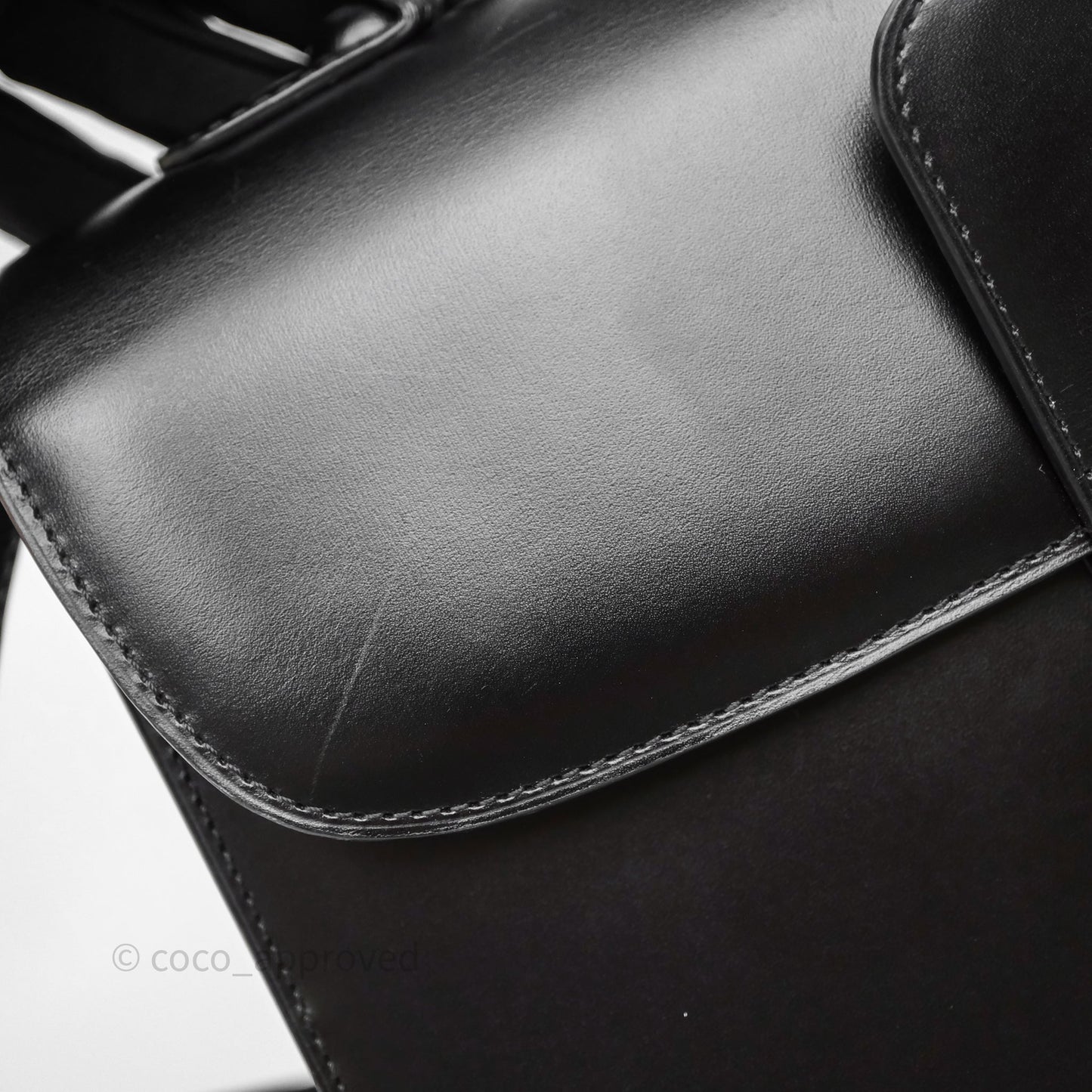 Delvaux Brillant MM Calfskin Black