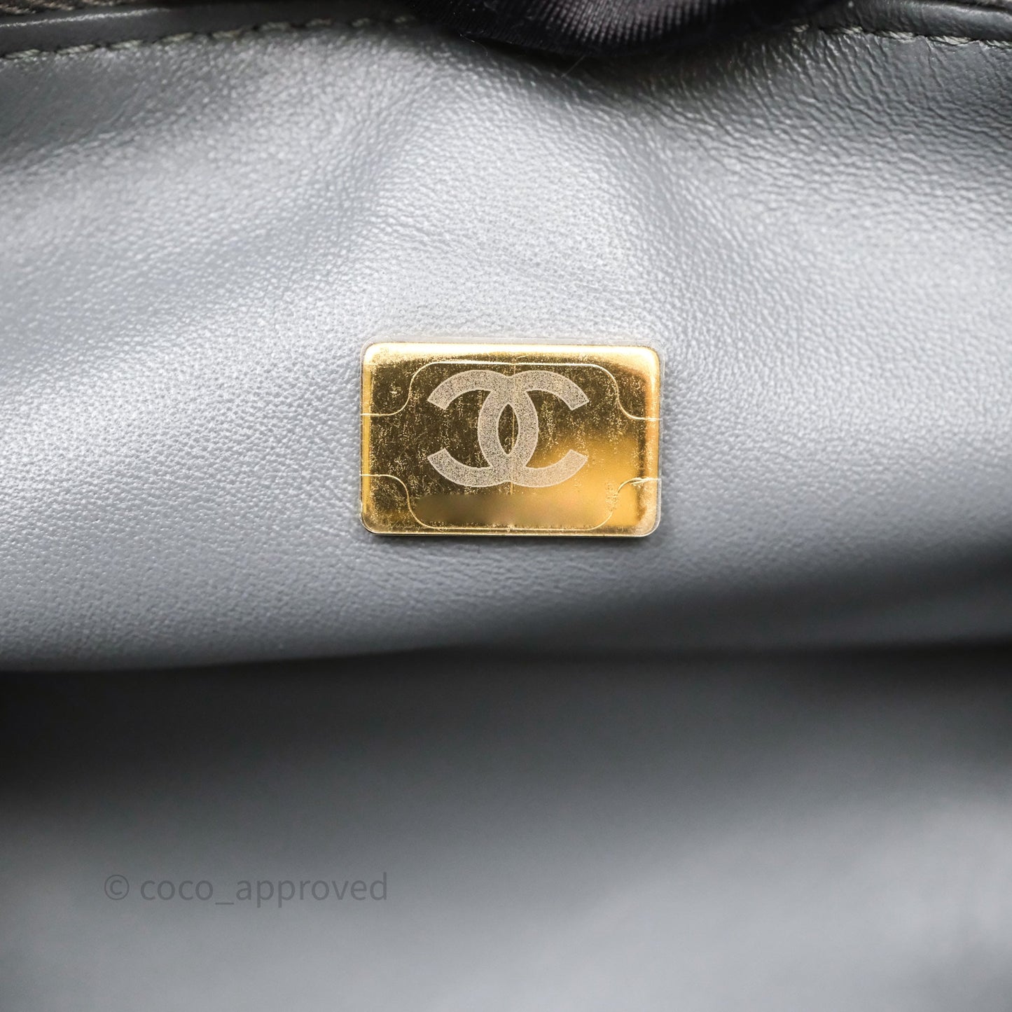 Chanel Vanity Case Grey Shearling Lambskin Gold Hardware 22A