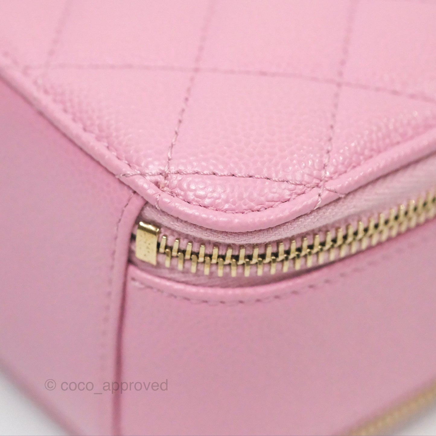Chanel Caviar Quilted Pick Me Up Small Vanity Case Light Pink