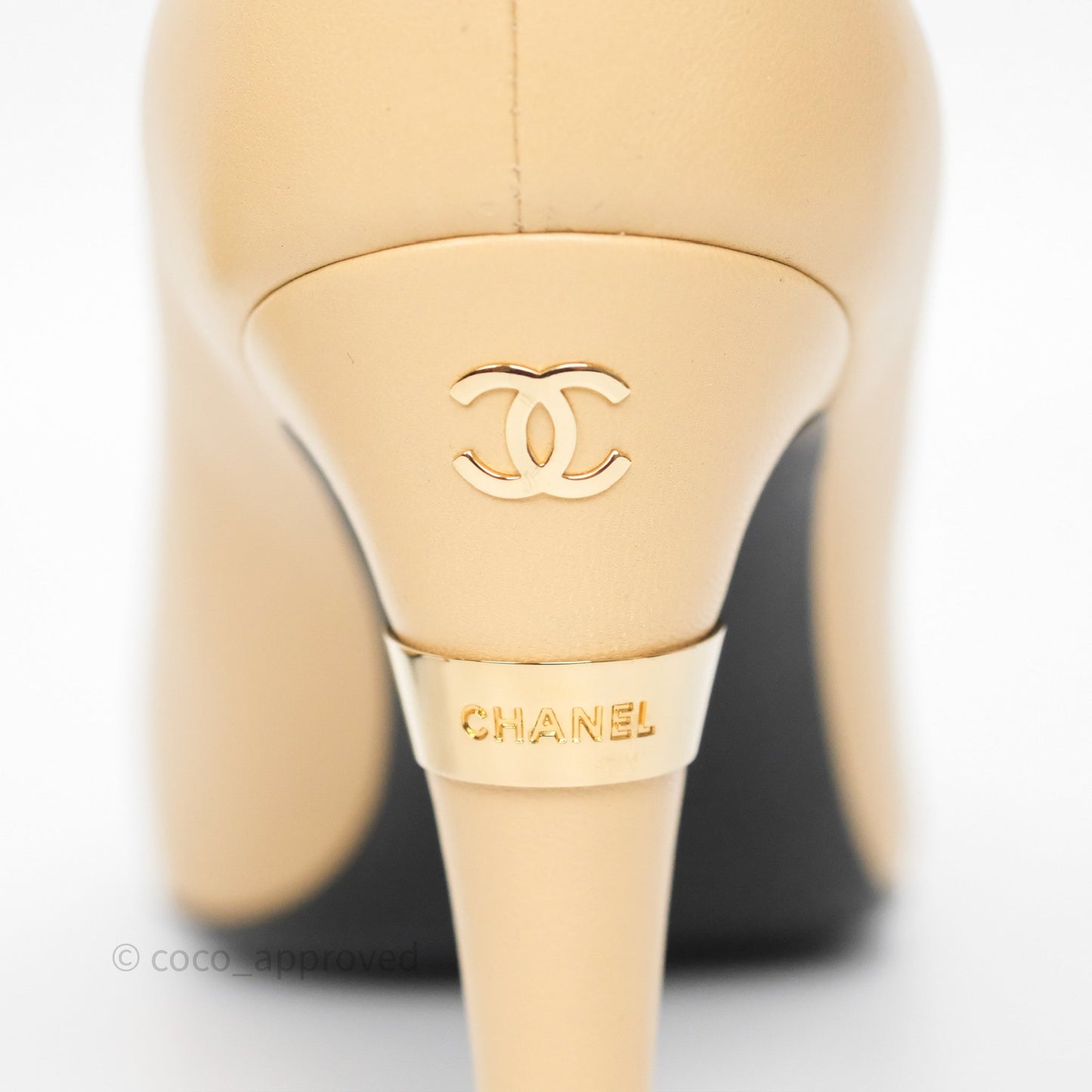 Chanel Beige Toe Pointed Black Pump Heels With Pearl Size 36.5C