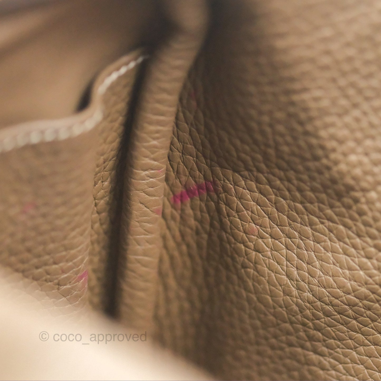 Hermès Lindy 26 Etoupe 18 Taurillion Clemence Gold Hardware