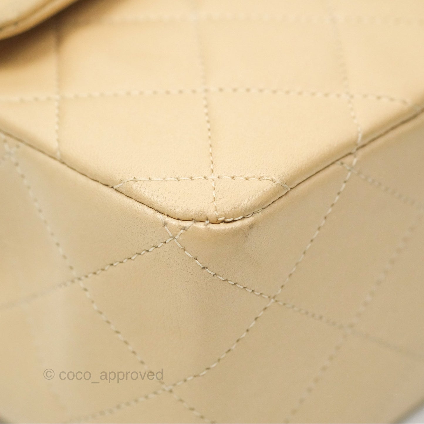 Chanel Vintage Medium Classic Flap Beige Lambskin 24K Gold Hardware