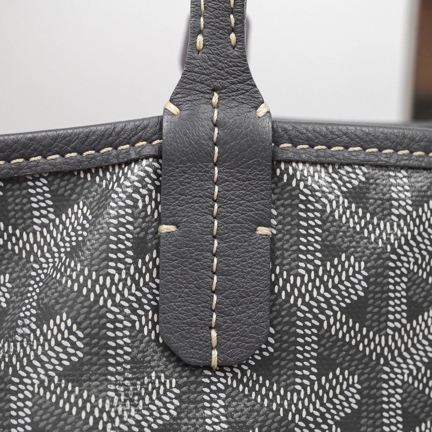 Goyard St Louis Tote PM ⁣⁣⁣⁣⁣⁣⁣⁣⁣⁣⁣⁣⁣⁣⁣⁣⁣⁣⁣⁣Grey
