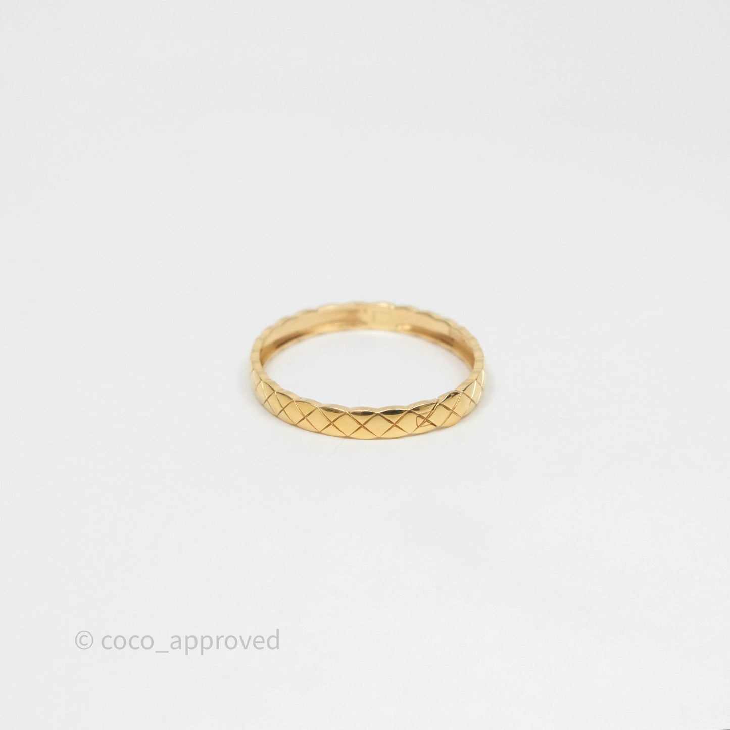 Chanel Coco Crush Bracelet Quilted Motif 18K Yellow Gold