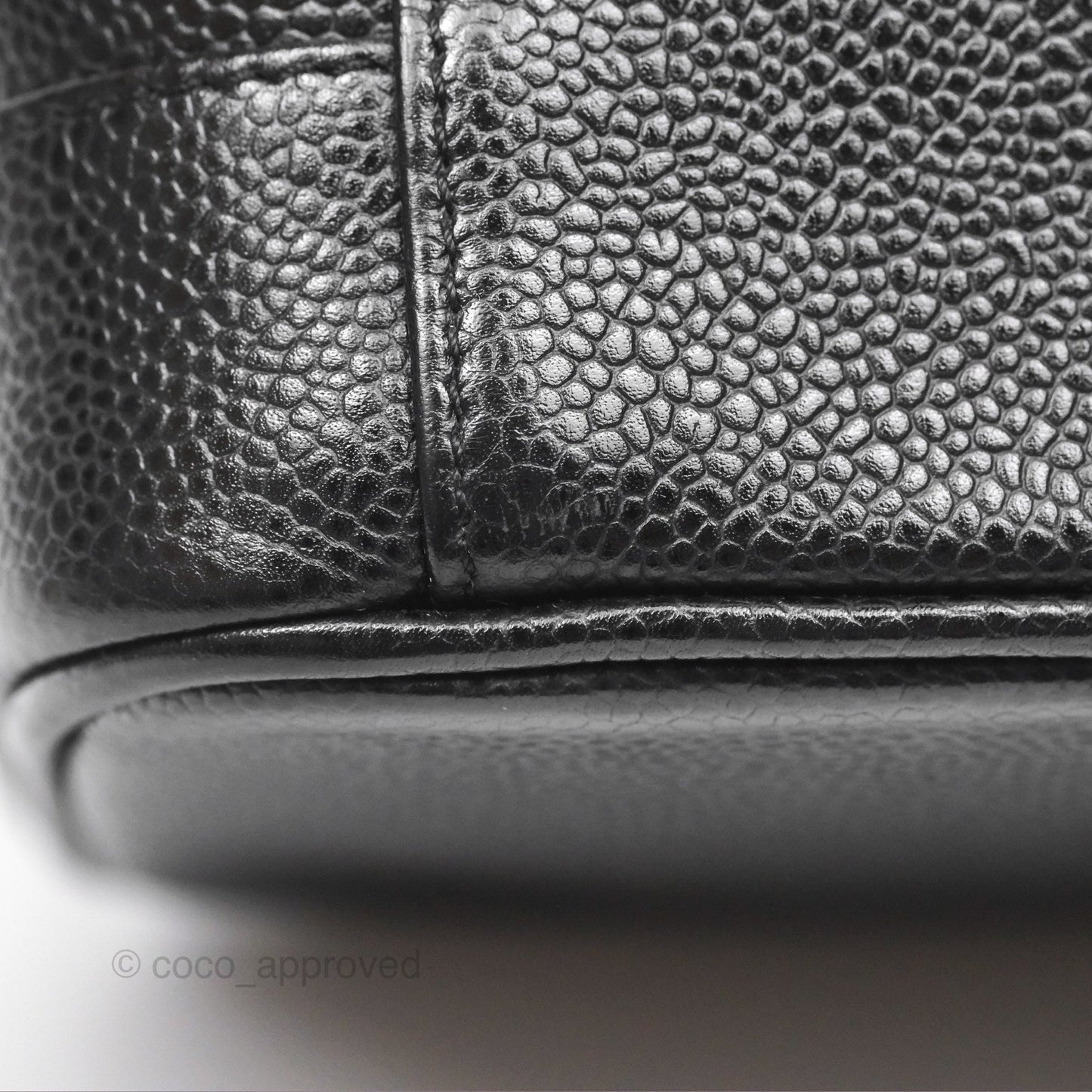 Chanel Vintage Vanity Case Black Caviar Gold Hardware