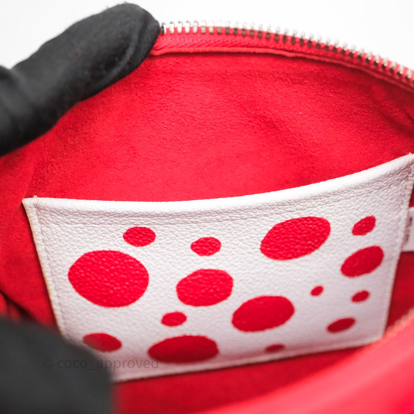 Louis Vuitton x Yayoi Kusama Speedy Bandoulière 20 Red