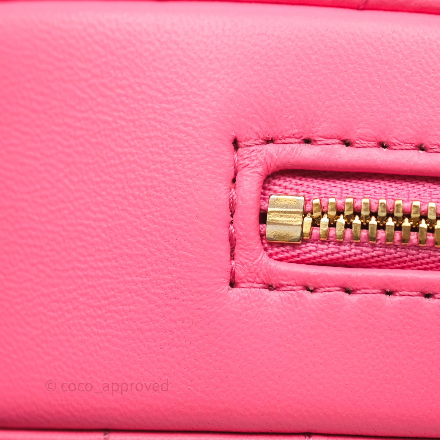 Chanel Large Heart Bag Pink Lambskin Gold Hardware 22S